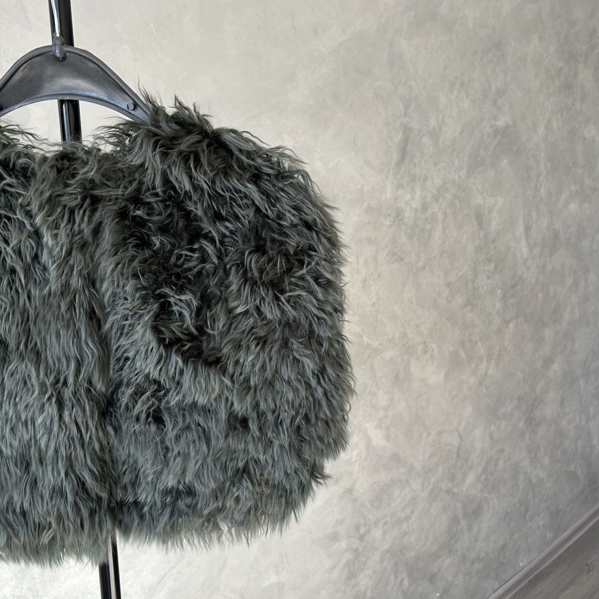 Marni Marni 100% Lama Alpaca Real Fur Shrug / Stole Size 38 Size XS / US 0-2 / IT 36-38 - 9 Thumbnail