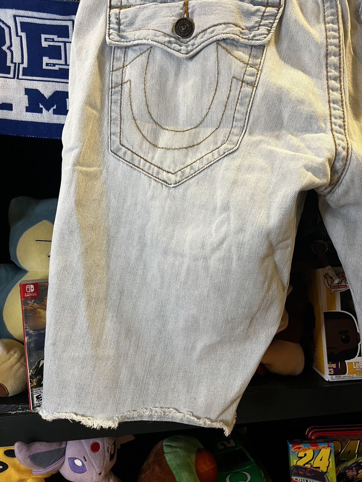 True Religion × Vintage Y2K True Religion Ricky Jorts (Jean Shorts) Size US 38 / EU 54 - 4 Thumbnail
