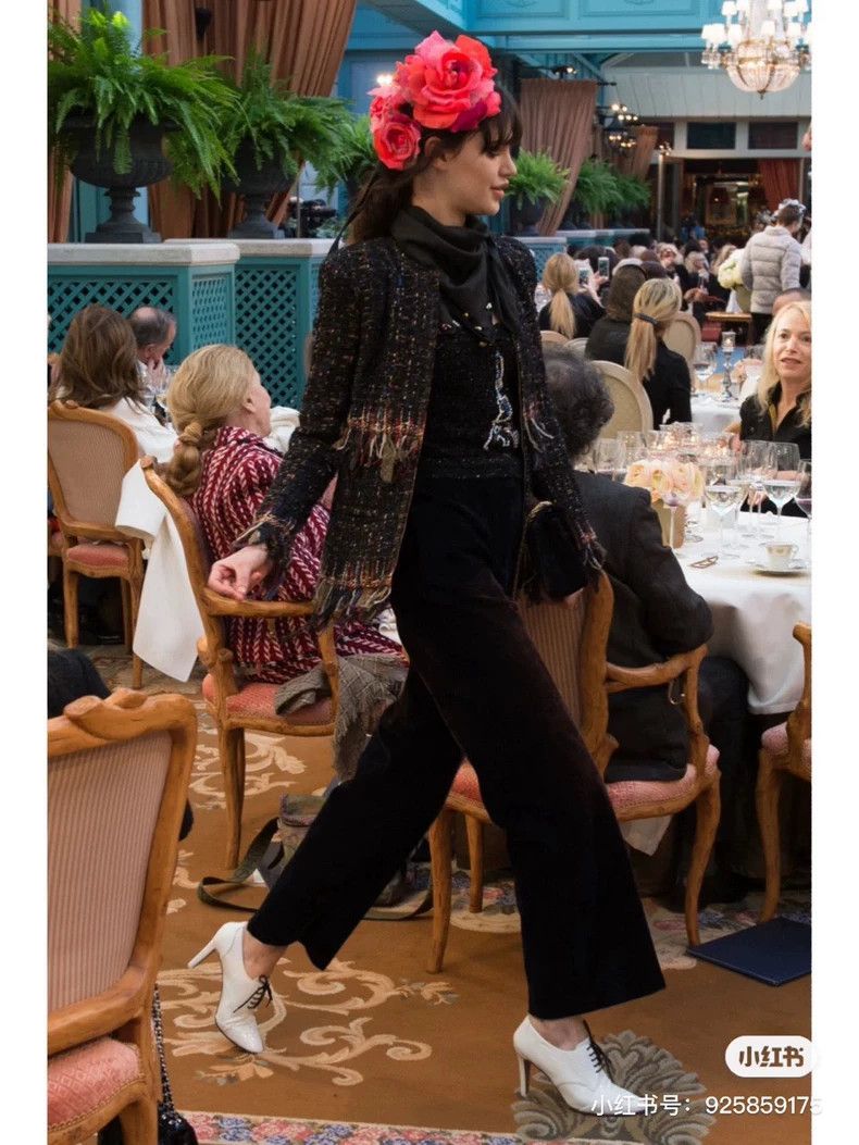 Chanel Chanel Metropolitan series black, red and blue mosaic jacke Size XS / US 0-2 / IT 36-38 - 8 Thumbnail