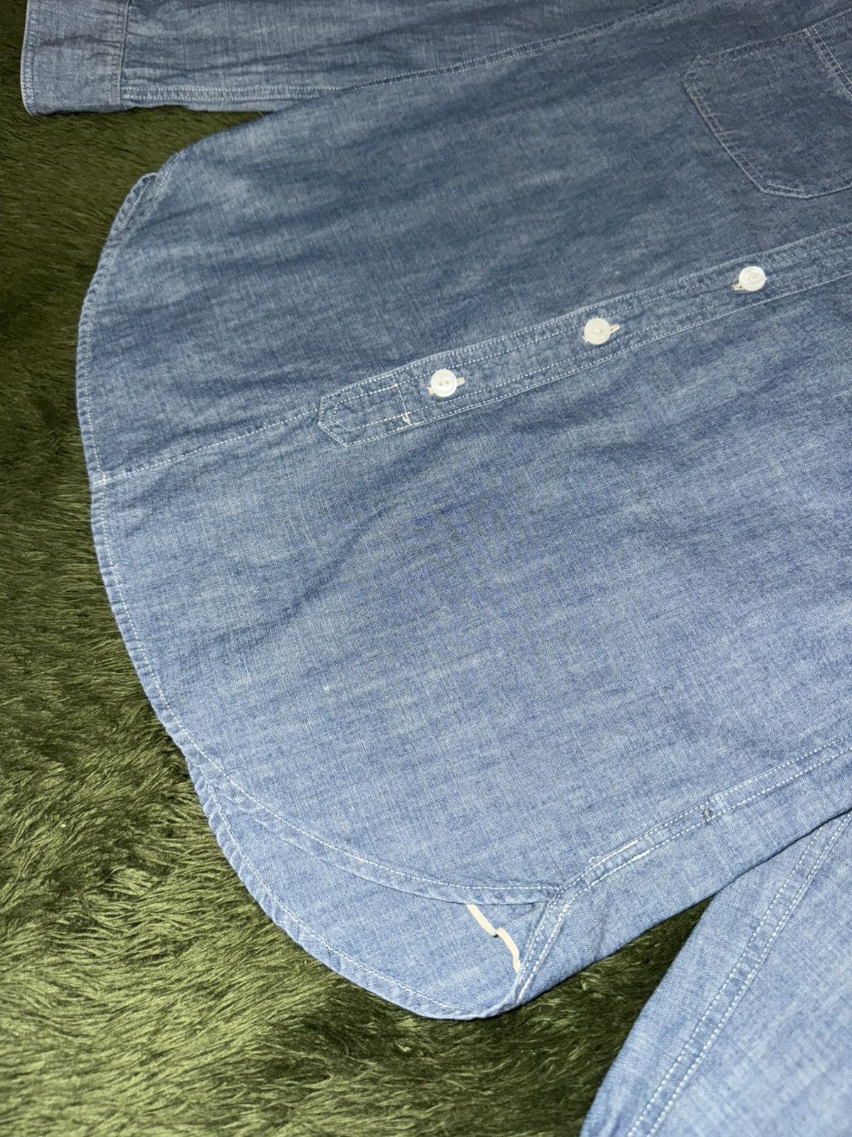 J.Crew [S] J.Crew Classic-Fit Pocket Chambray Shirt Size US S / EU 44-46 / 1 - 6 Thumbnail