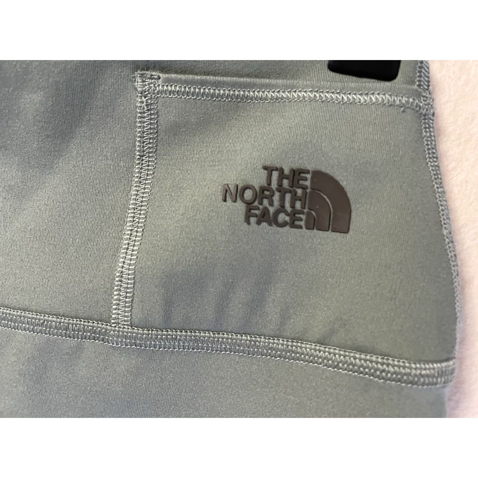 The North Face The North Face Leggings Women M Green Beige Pocket See Measurements Activewear Size 32" / US 10 / IT 46 - 3 Thumbnail