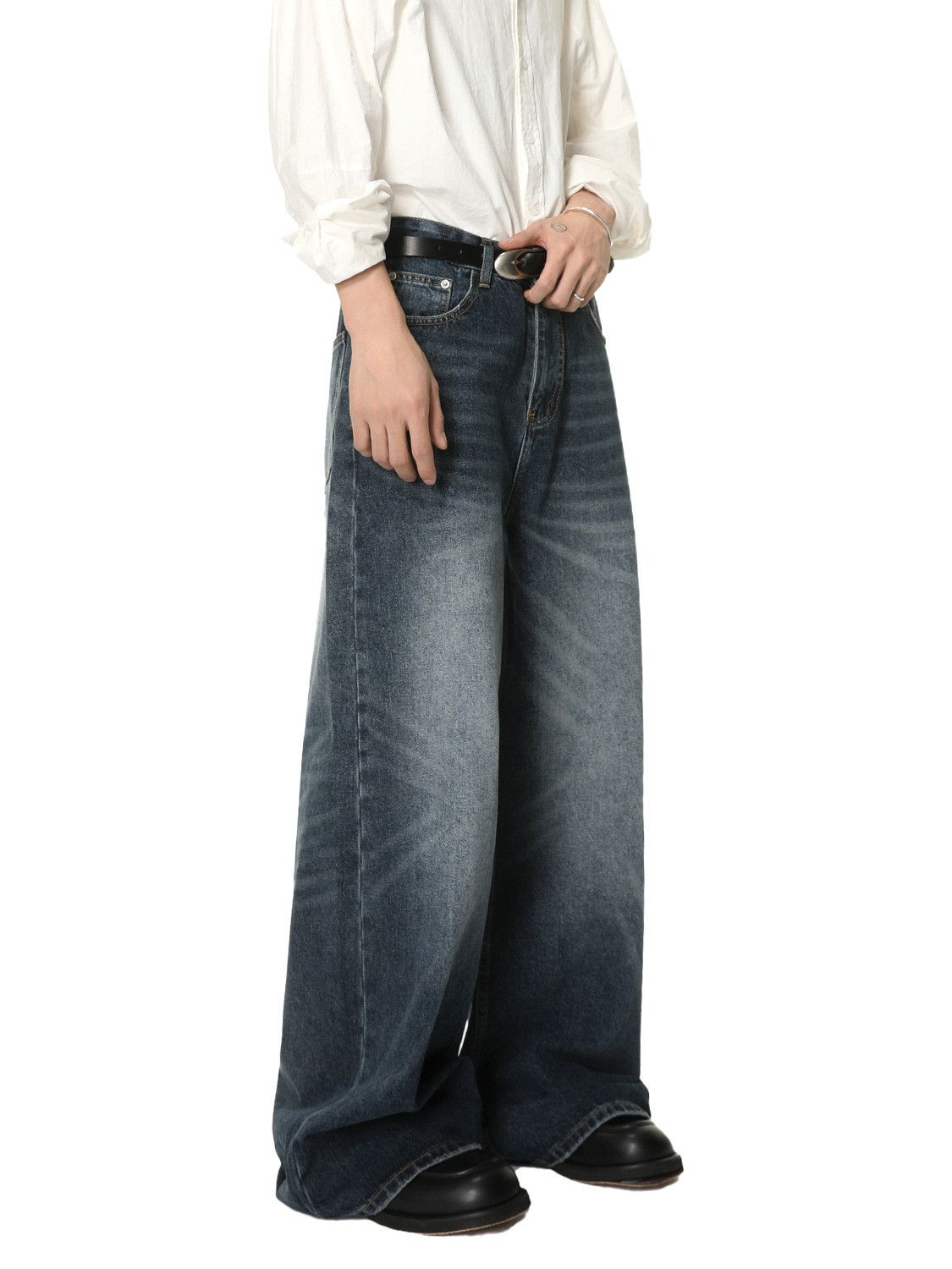 Vintage Men's whiskered washed vintage Vibe wide-leg jeans Size US 32 / EU 48 - 3 Thumbnail