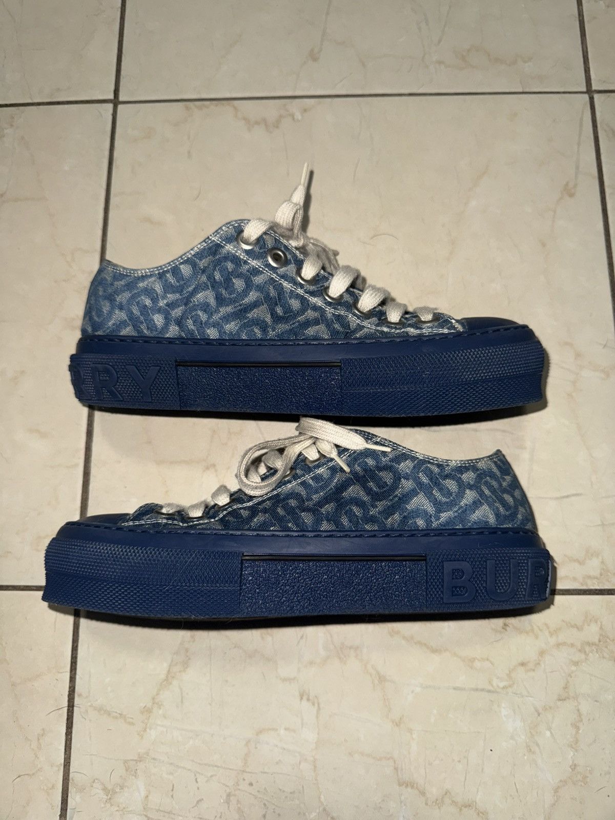 Burberry Burberry Monogram Denim Low Top Sneakers Size US 8 / IT 38 - 3 Thumbnail