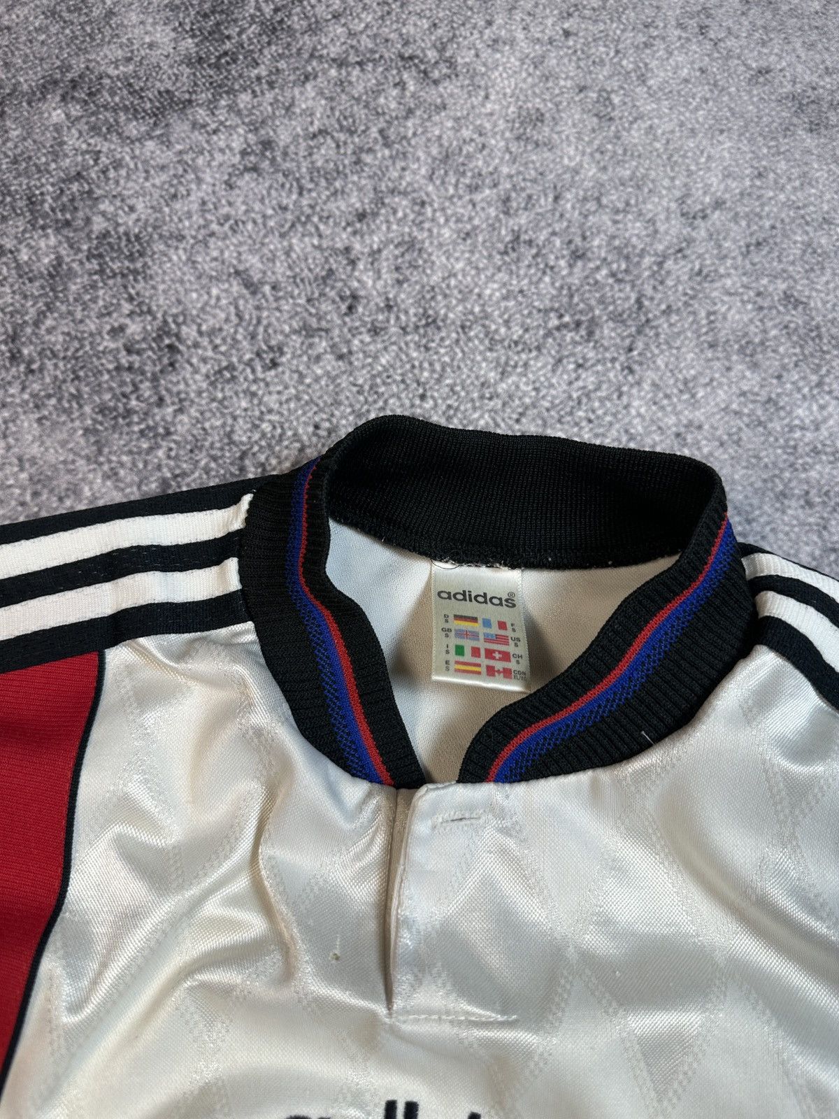 Adidas × Vintage Vintage Adidas Bayern Munich Opel Soccer Jersey Blokecore S Size US S / EU 44-46 / 1 - 5 Thumbnail