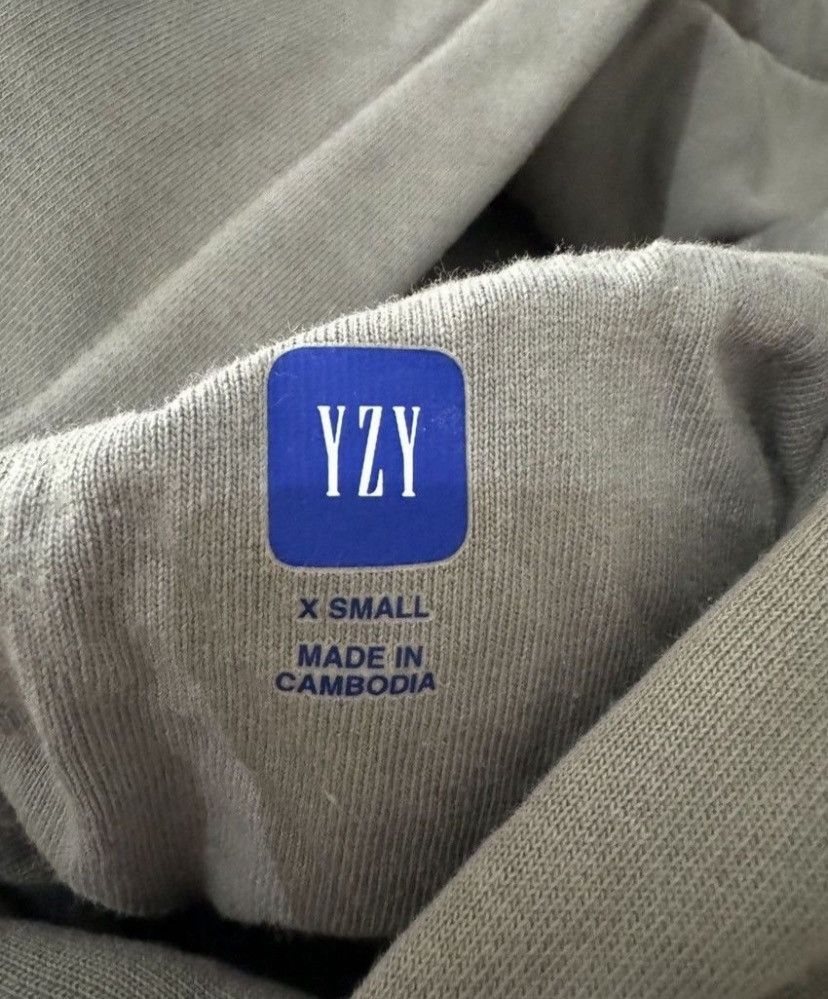 Gap × Yeezy Yeezy x Gap Dove Hoodie Size XS / US 0-2 / IT 36-38 - 5 Thumbnail