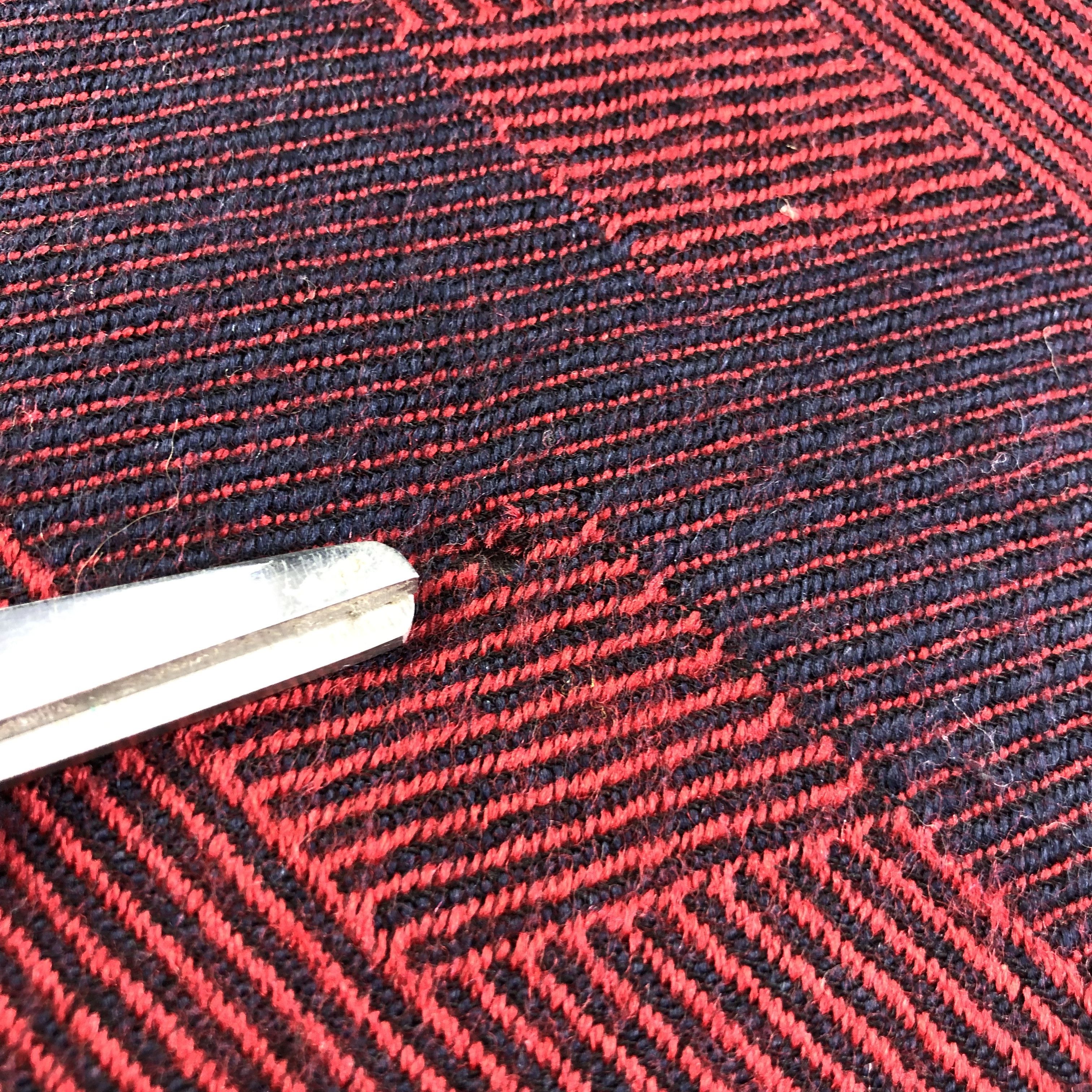 Yves Saint Laurent YSL Wool Scarf Muffler V2042 Size ONE SIZE - 9 Thumbnail