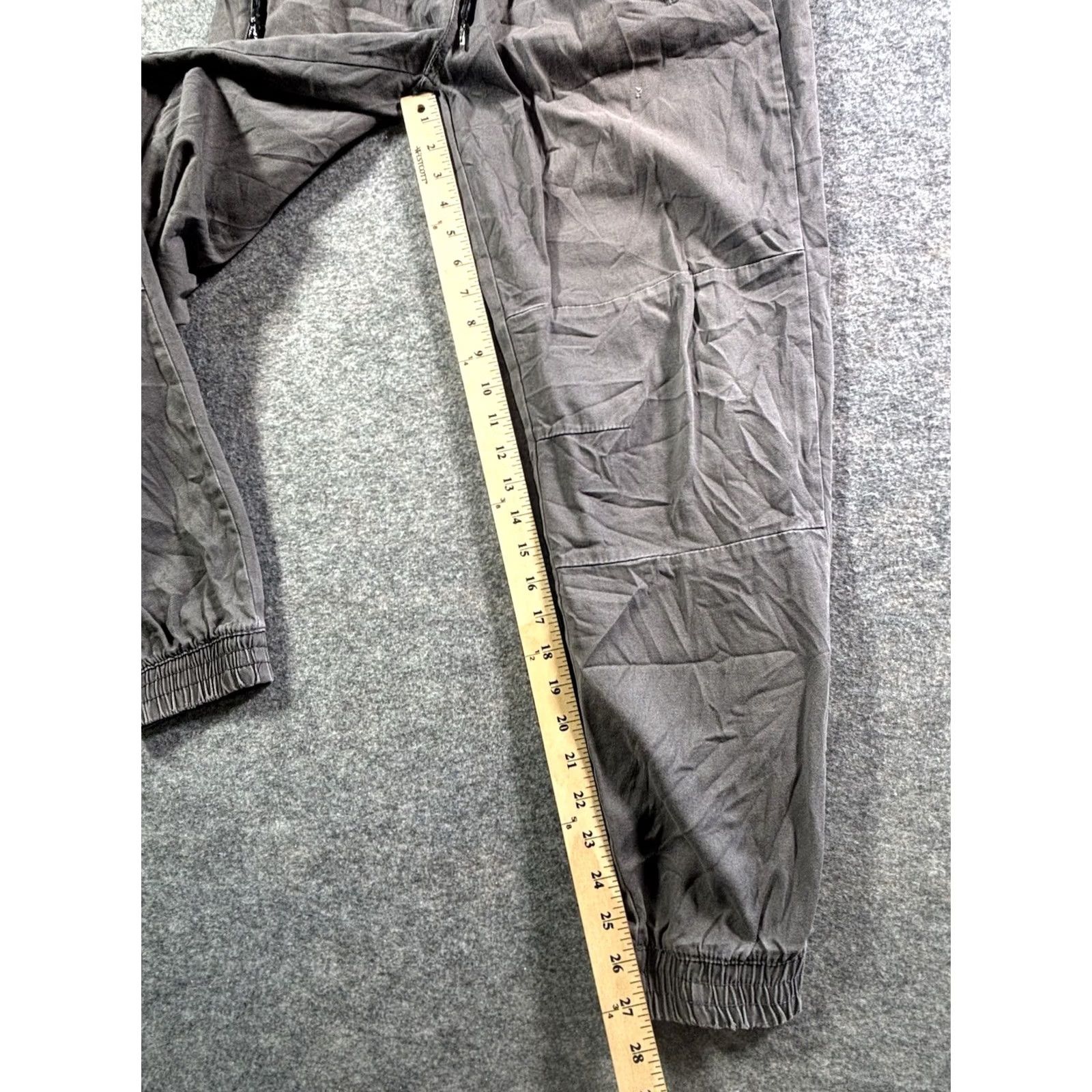 Ecko Unltd. Ecko Unltd Sweatpants Mens Large Gray Rhino Logo Joggers Distressed Stained Ribbed Pockets Elastic Waist Size US 33 - 6 Thumbnail