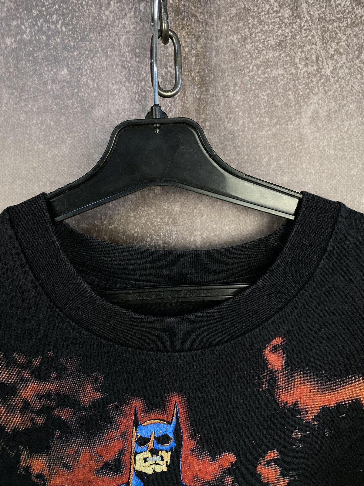 Fruit Of The Loom Vintage 1997 Batman all over print Tee Shirt Size US XL / EU 56 / 4 - 4 Thumbnail