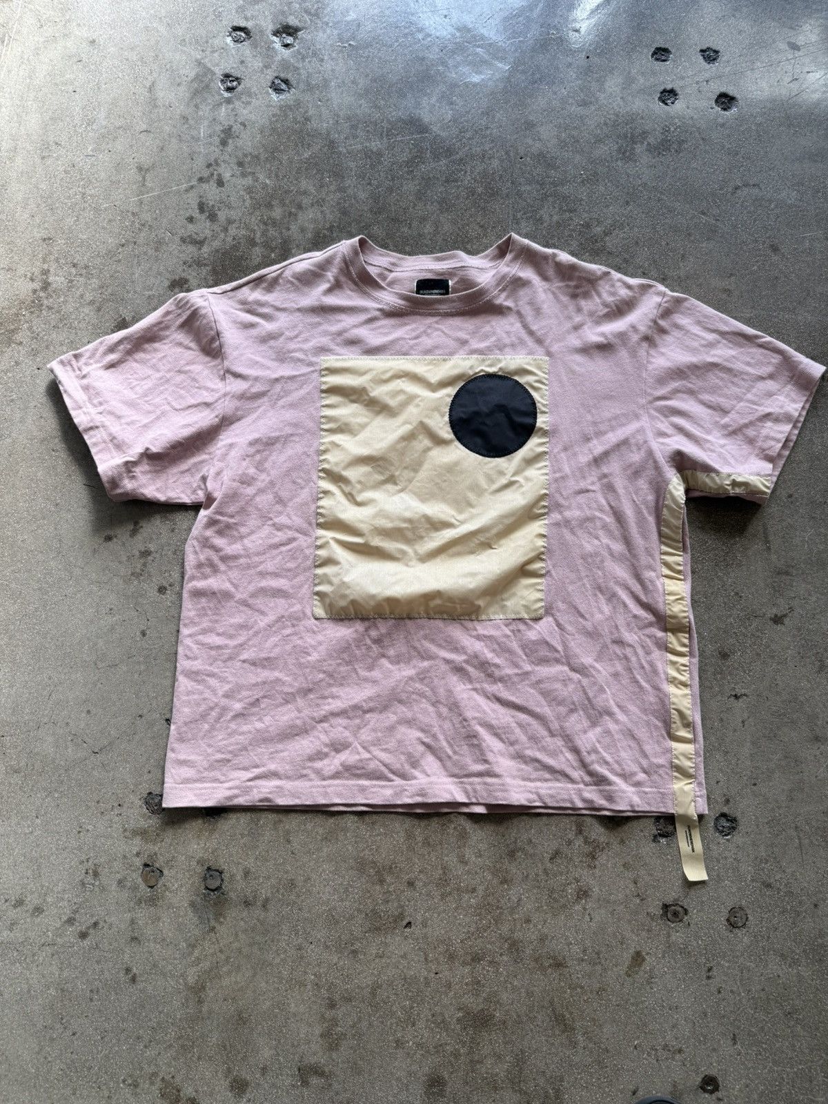 Nowhere (A) Nowhere Man T-shirt Size US XL / EU 56 / 4 - 1 Thumbnail