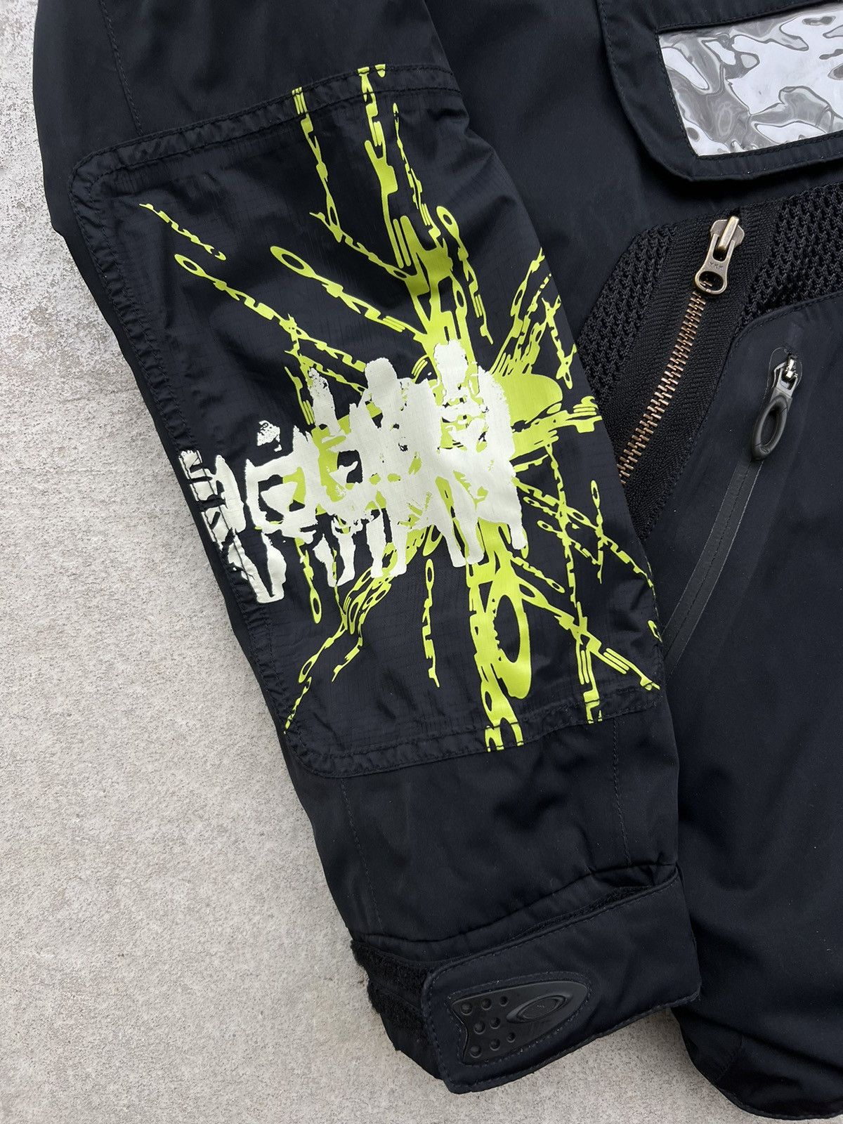 Oakley 2005 Vintage Oakley Jacket Nitro Fuel 2 Hidden Pockets Size US S / EU 44-46 / 1 - 10 Thumbnail