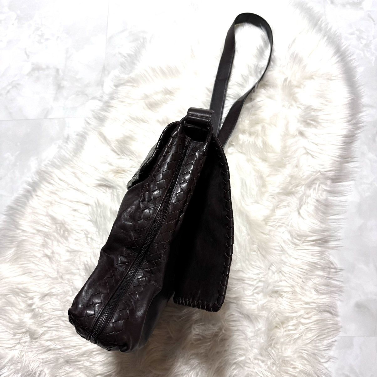 Bottega Veneta Bottega Veneta Intrecciato Piping Leather Shoulder Bag Size ONE SIZE - 12 Thumbnail