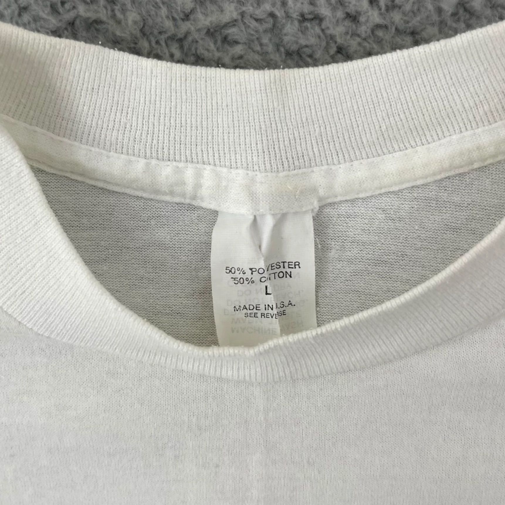 Hanes VINTAGE Hanes Florida T-Shirt Adult Medium White 80s 90s Retro USA Men Shirt Short Sleeve Cotton Logo Front Angel Size US M / EU 48-50 / 2 - 5 Thumbnail
