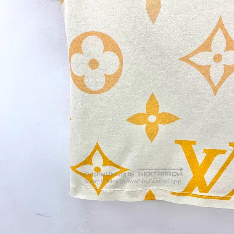 Louis Vuitton Louis Vuitton Beige logo print cotton crewneck lace sleeve Size S / US 4 / IT 40 - 4 Thumbnail