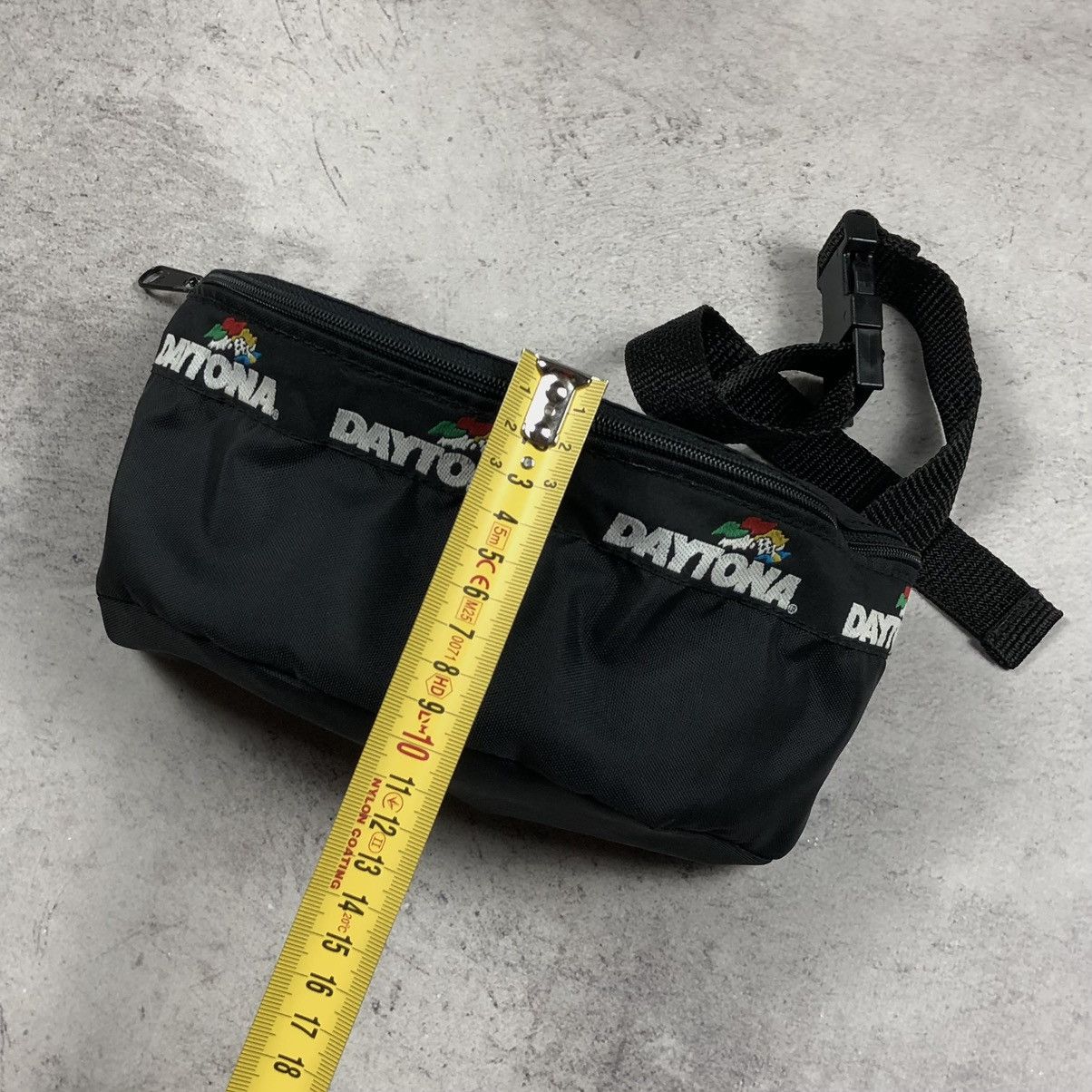 Vintage Vintage 90s Daytona USA Waist Bag Size ONE SIZE - 14 Thumbnail