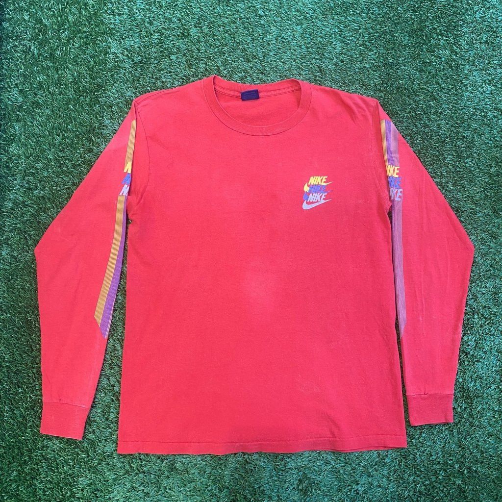 Nike Vintage Nike 1985 Triple Swoosh Red Long Sleeve Size US S / EU 44-46 / 1 - 1 Thumbnail