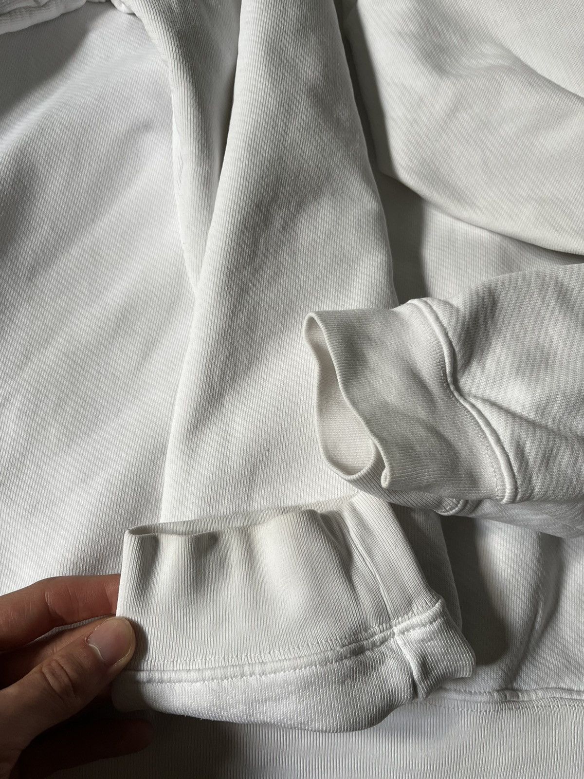 Maison Margiela Maison Margiela A/W 20 upside down oversized white hoodie Size US L / EU 52-54 / 3 - 13 Thumbnail