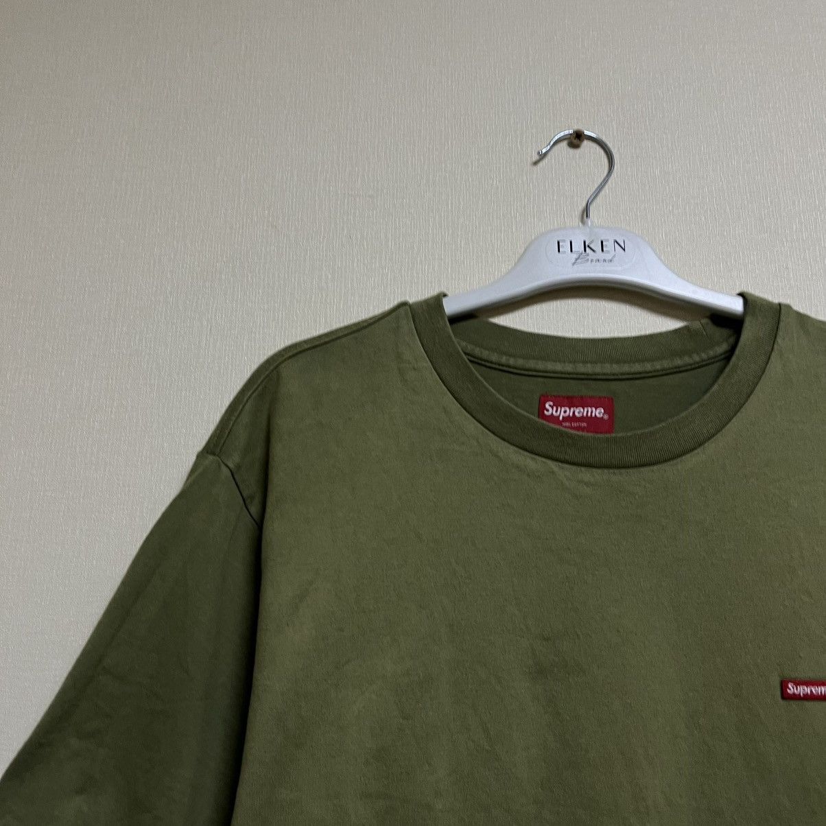 Supreme Supreme T Shirt Size US L / EU 52-54 / 3 - 3 Thumbnail