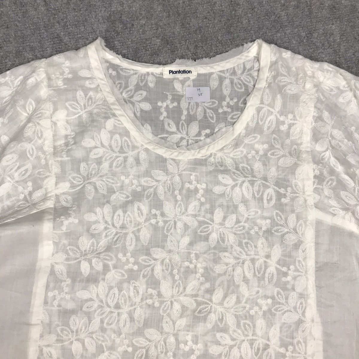 Issey Miyake PLANTATION BY ISSEY MIYAKE EMBROIDERY FLOWER DESIGN Size M / US 6-8 / IT 42-44 - 3 Thumbnail