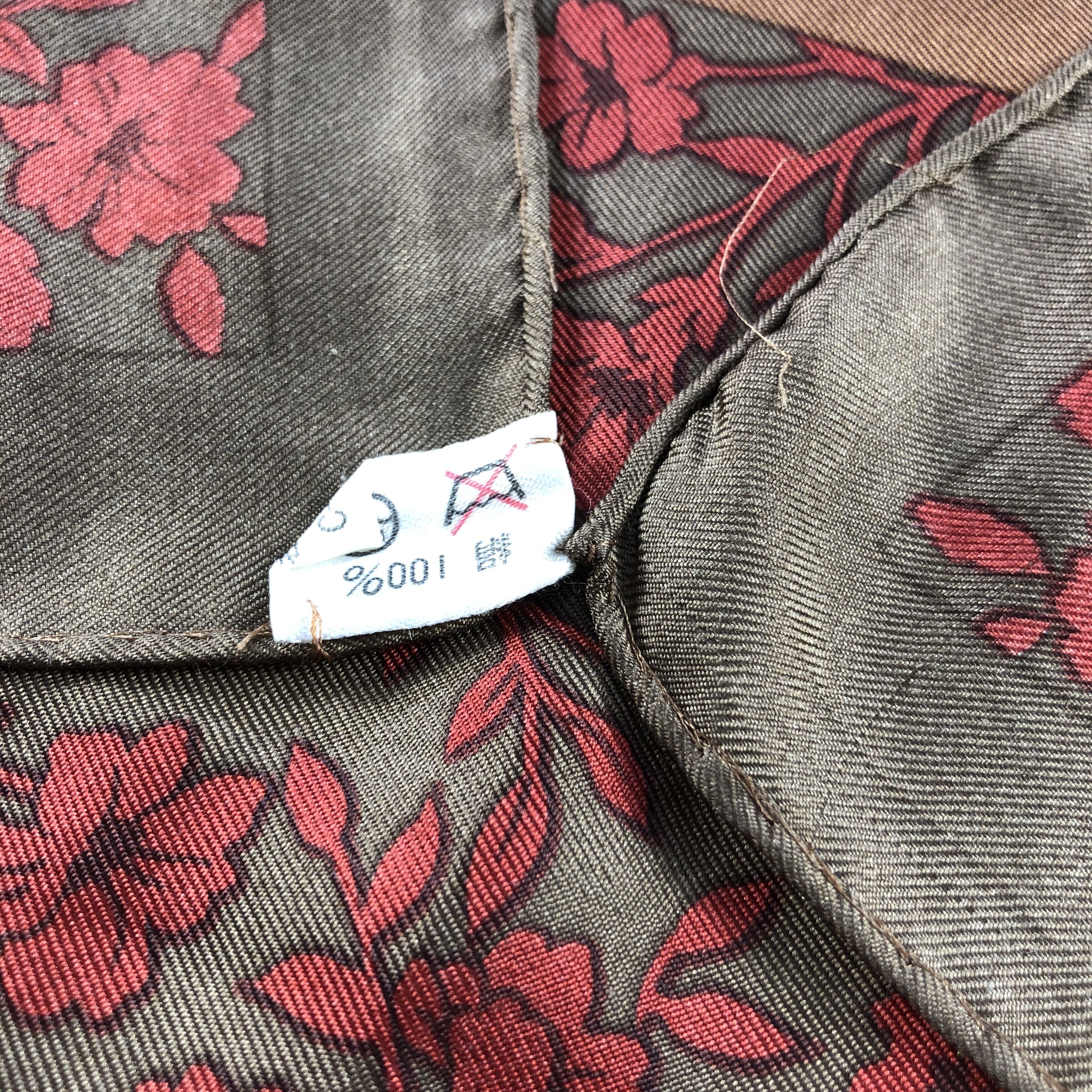 Vintage Ernest Fick Floral Hand Rolled Silk Scarf M1081 Size ONE SIZE - 5 Thumbnail