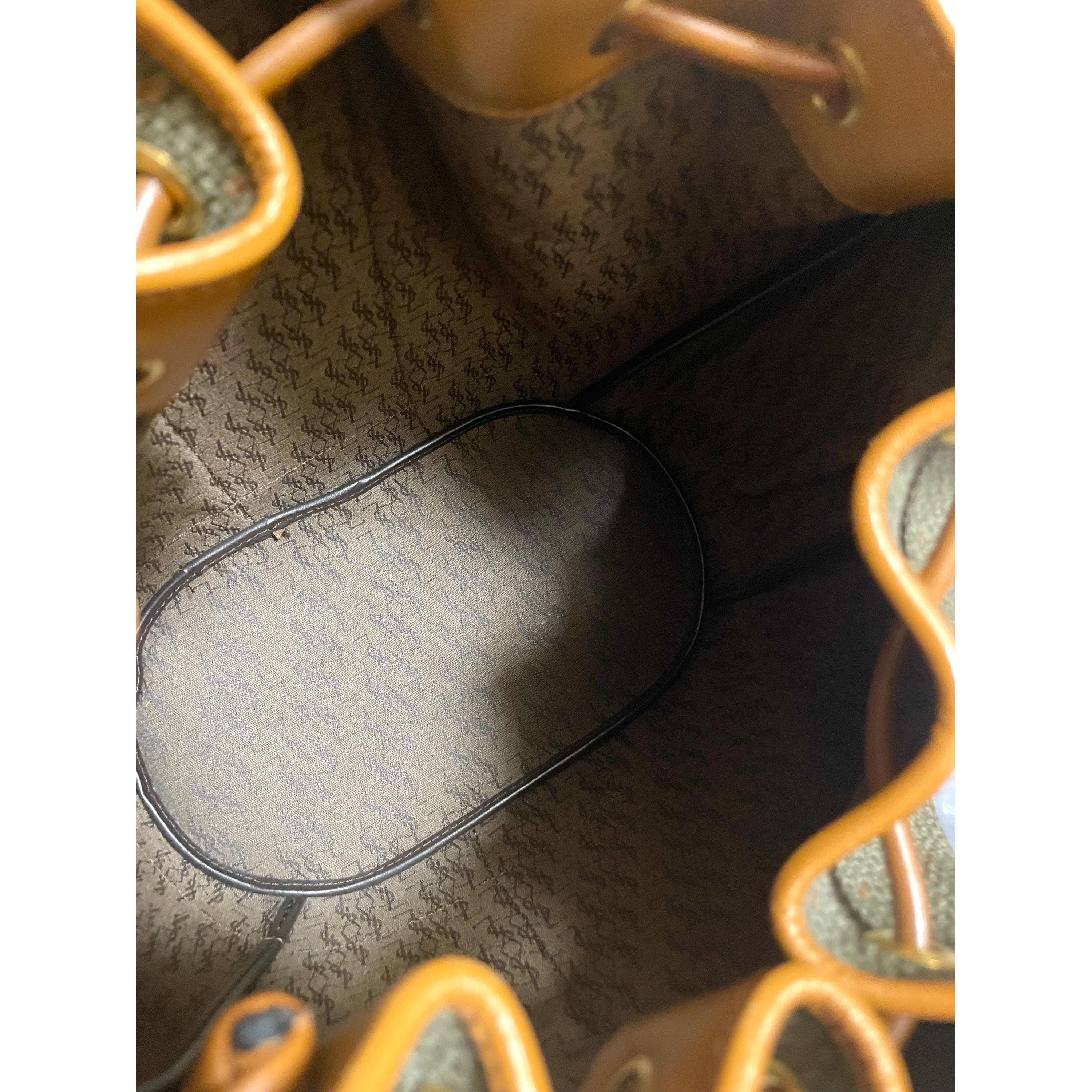 Yves Saint Laurent Vintage Yves Saint Laurent hobo bucket shoulder bag Size ONE SIZE - 9 Thumbnail