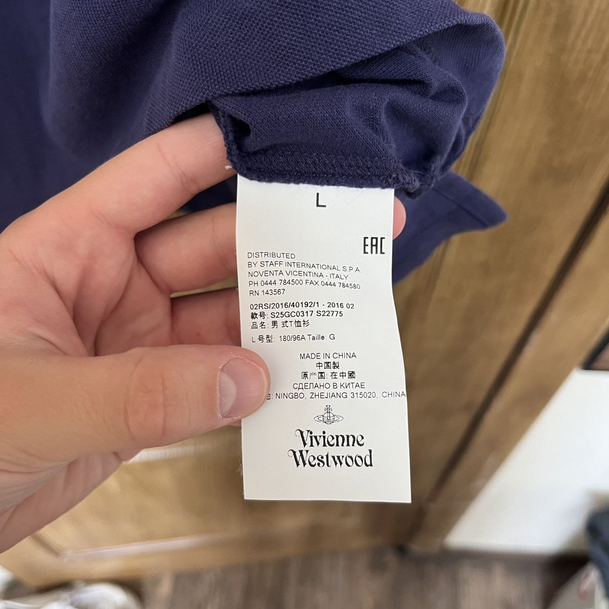 Vivienne Westwood Vivienne Westwood Polo T shirt Size US L / EU 52-54 / 3 - 6 Thumbnail