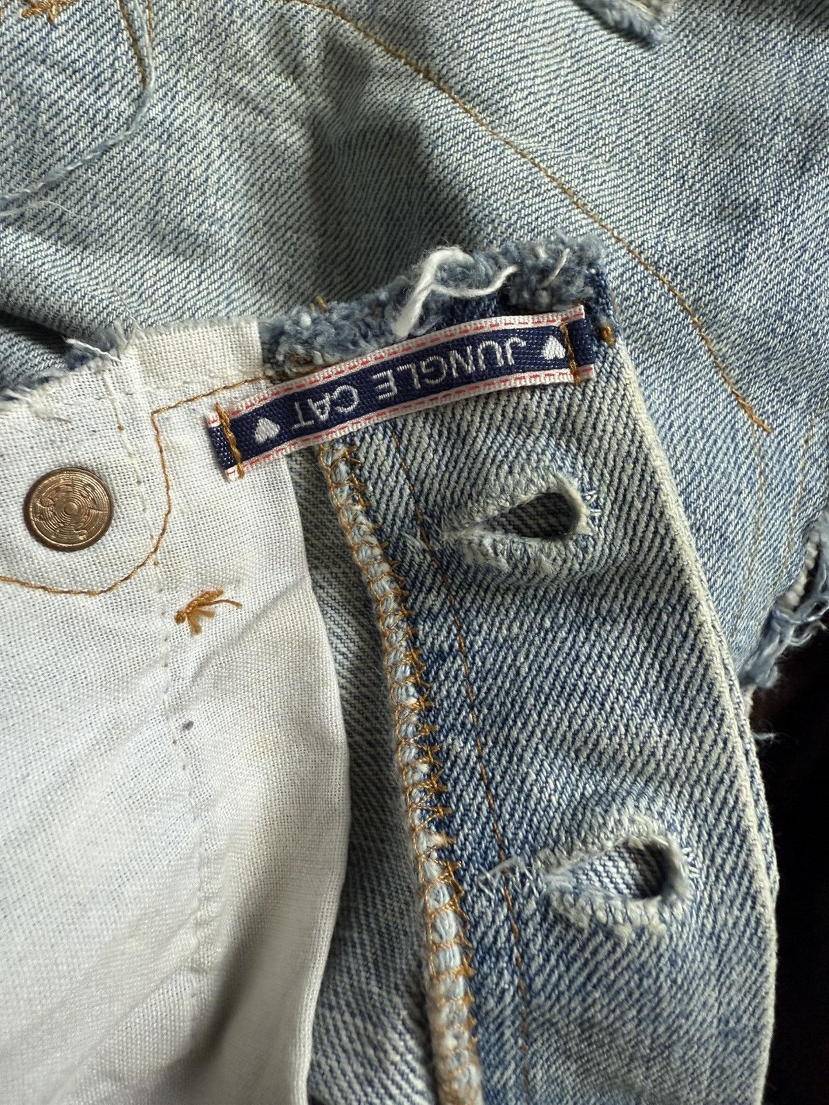 Seditionaries JAPAN BRAND JUNGLE CAT X LEVIS REWORKED BONDAGE SHORT PANTS Size US 32 / EU 48 - 6 Thumbnail