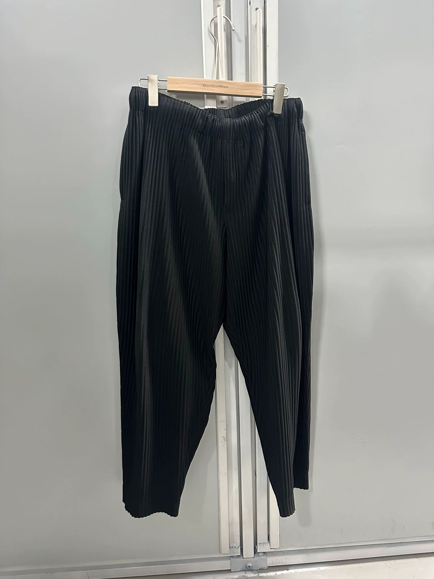 Issey Miyake issey miyake Men's black casual pants Size US 28 / EU 44 - 1 Thumbnail