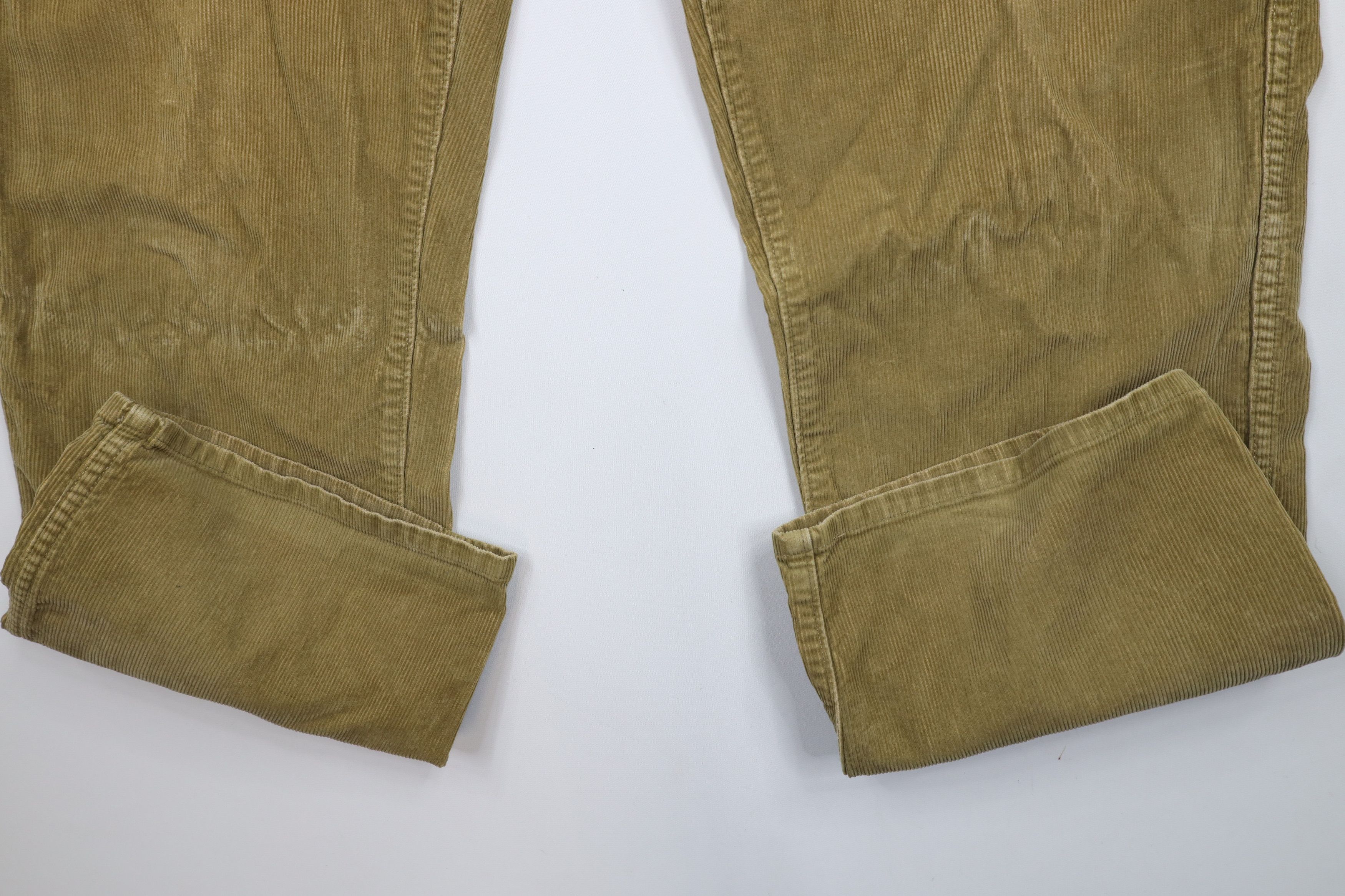 L.L. Bean Vintage LL Bean Natural Fit Wide Leg Corduroy Chino Pants Size US 36 / EU 52 - 7 Thumbnail