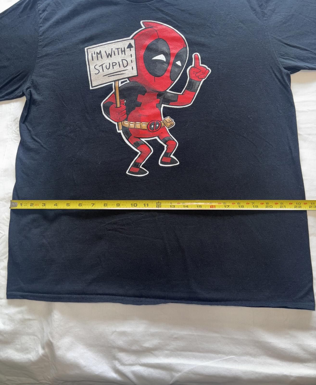 Gildan XL Gildan Deadpool Graphic T-Shirt - I'm with Stupid Size US XL / EU 56 / 4 - 4 Thumbnail
