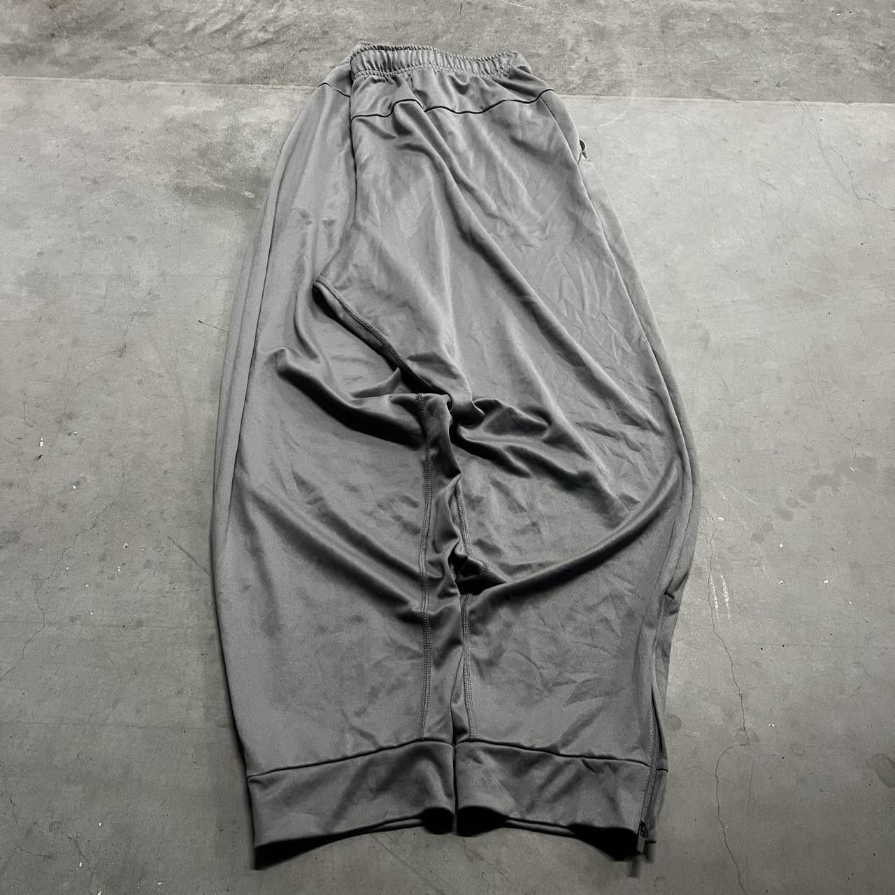 Nike Crazy Vintage Y2K/2000s Nike Grey Trackpants with pockets and leg zippers! Size US 38 / EU 54 - 4 Thumbnail