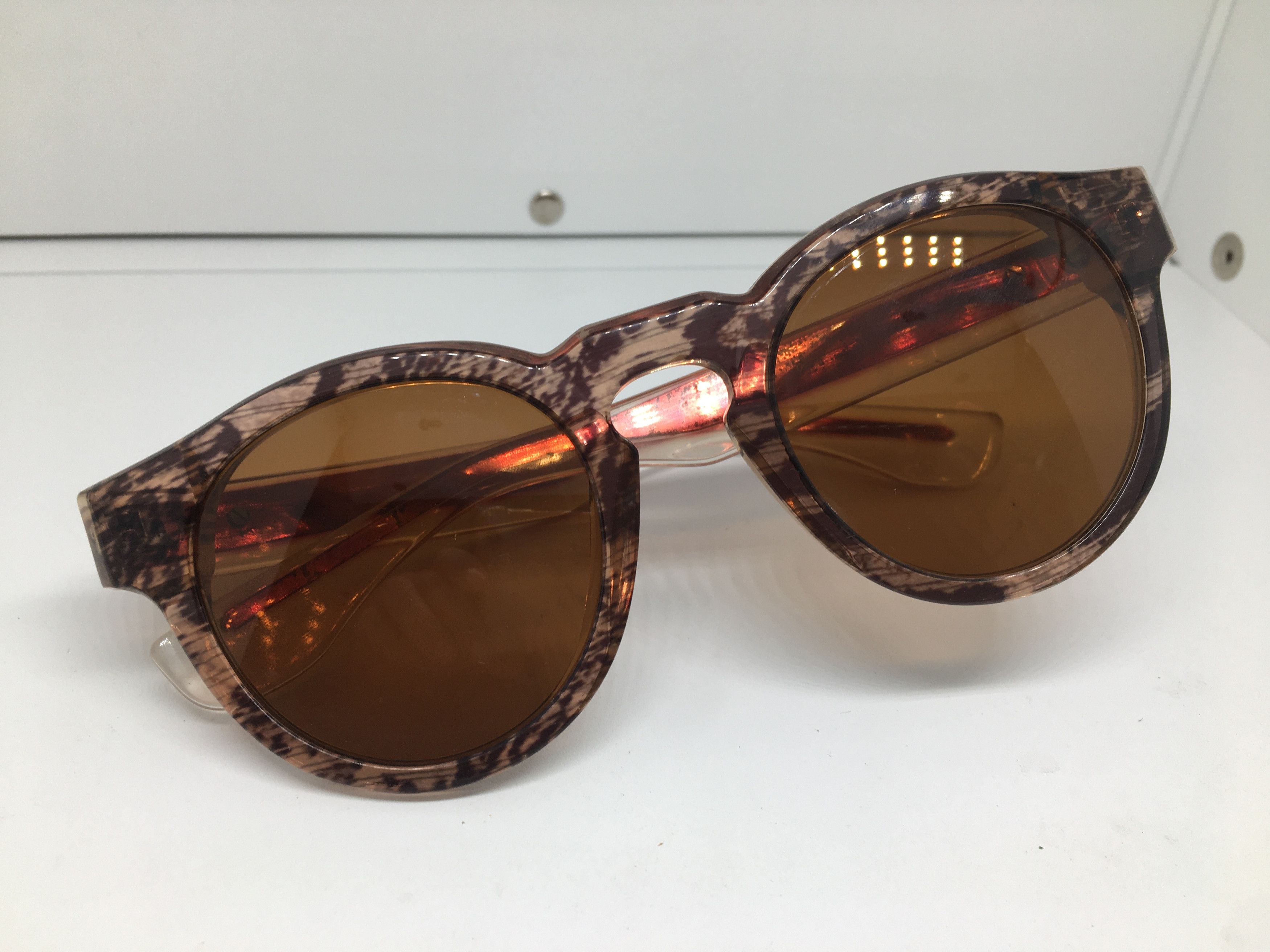 Vintage Vintage Hanmade Acetate Keyhole Sunglasses Frame Size ONE SIZE - 7 Thumbnail