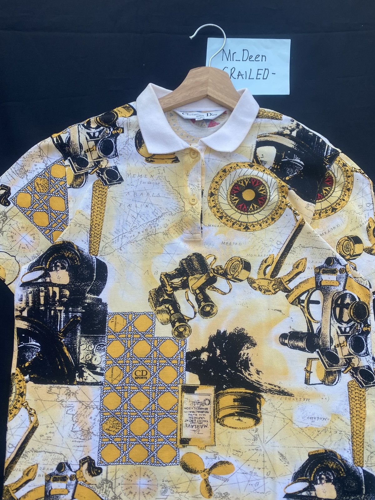 Christian Dior Monsieur Rare Vintage Christian Dior Full Prints Polo Shirt Size US S / EU 44-46 / 1 - 7 Thumbnail