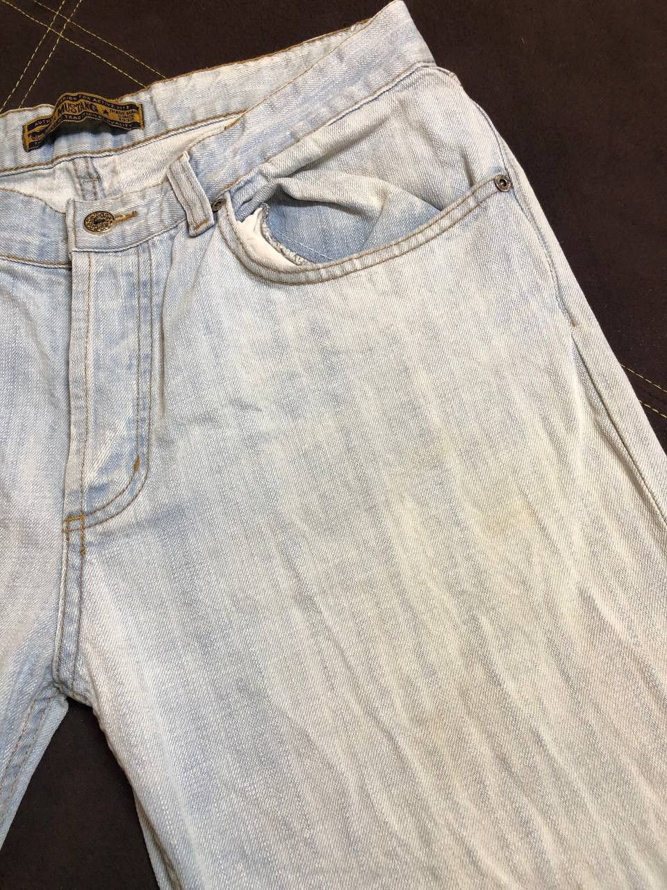 Mustang Men's Vintage MUSTANG Bootcut Button Fly Blue Jeans Size US 32 / EU 48 - 11 Thumbnail