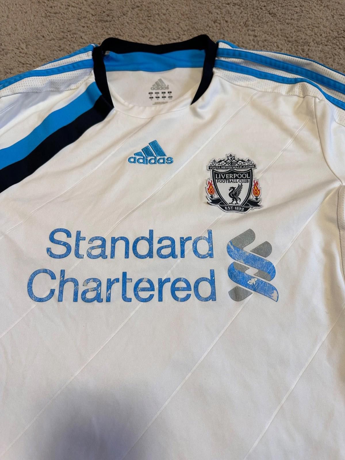 Adidas LIVERPOOL 2011/12 THIRD FOOTBALL SHIRT SOCCER JERSEY ADIDAS Size US M / EU 48-50 / 2 - 4 Thumbnail
