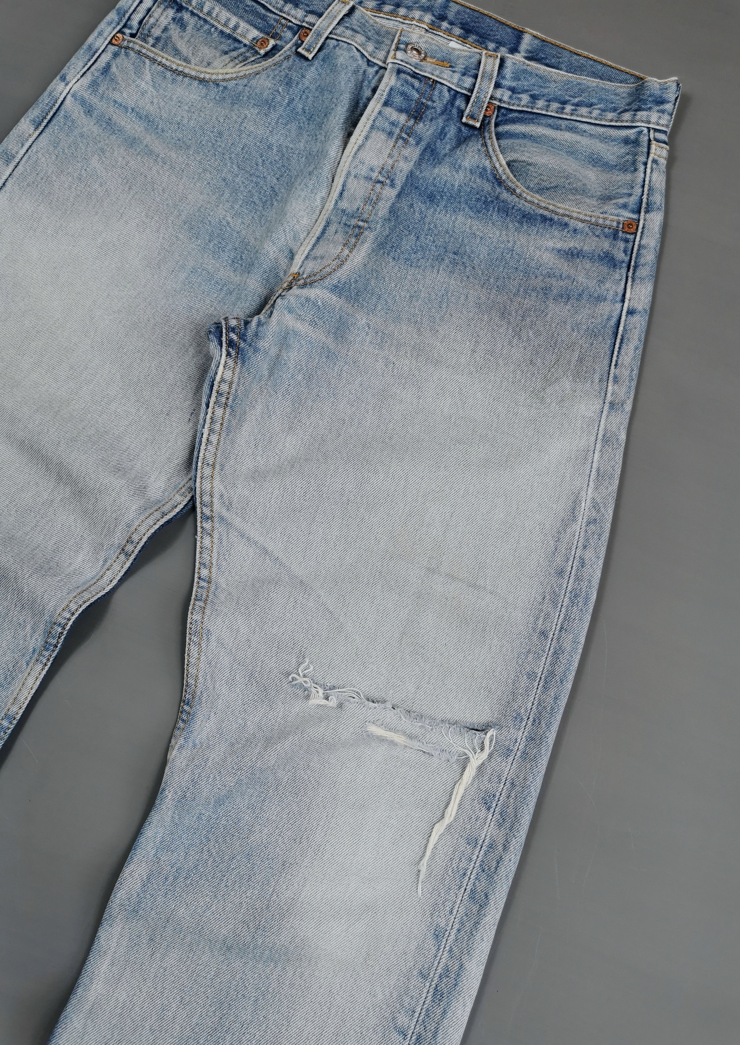 Levi's Vintage Levis 501xx Distressed Jeans Size US 32 / EU 48 - 5 Thumbnail