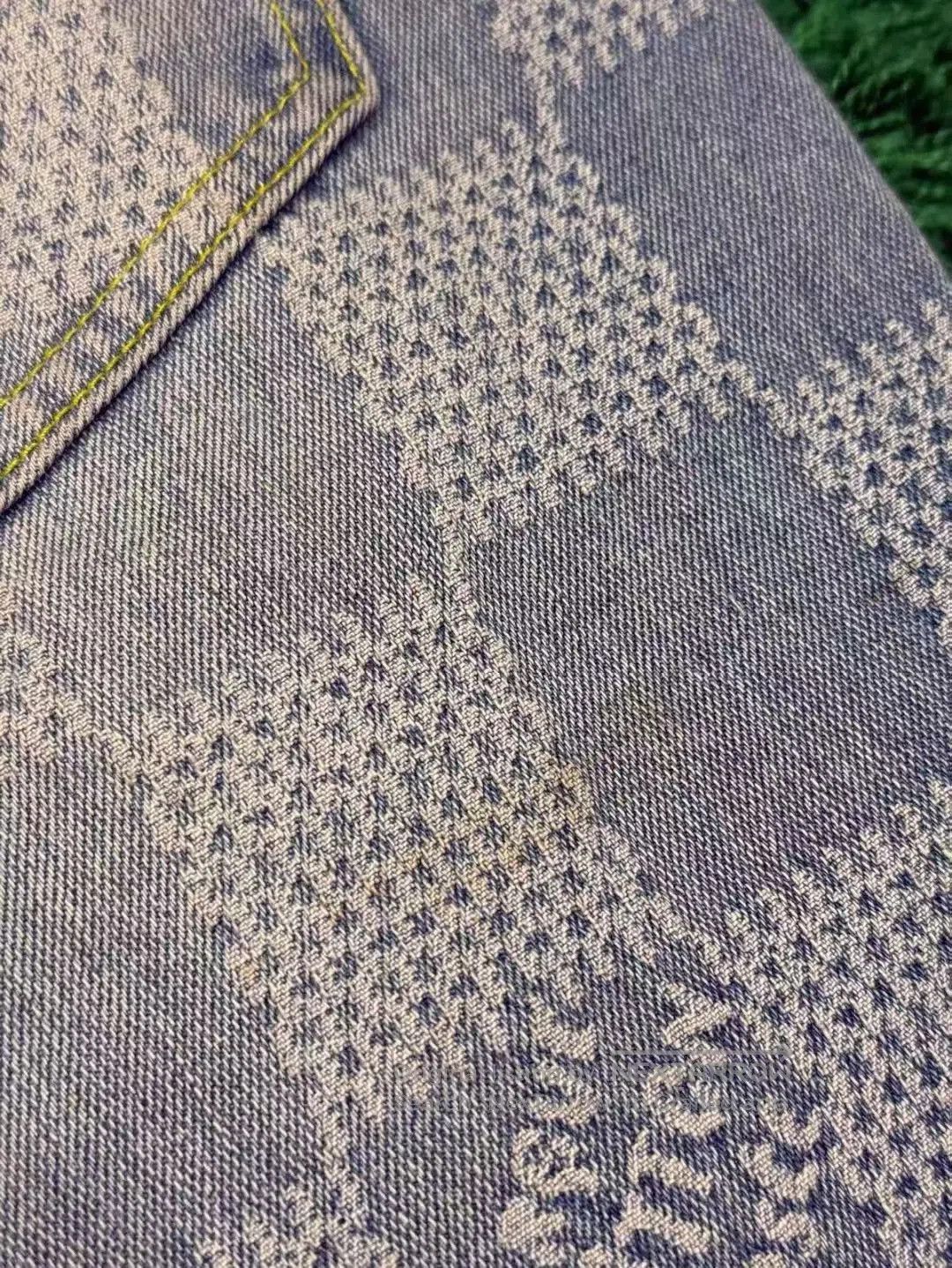 Louis Vuitton Louis Vuitton Checkered Logo Flared Jeans. Size US 34 / EU 50 - 4 Thumbnail