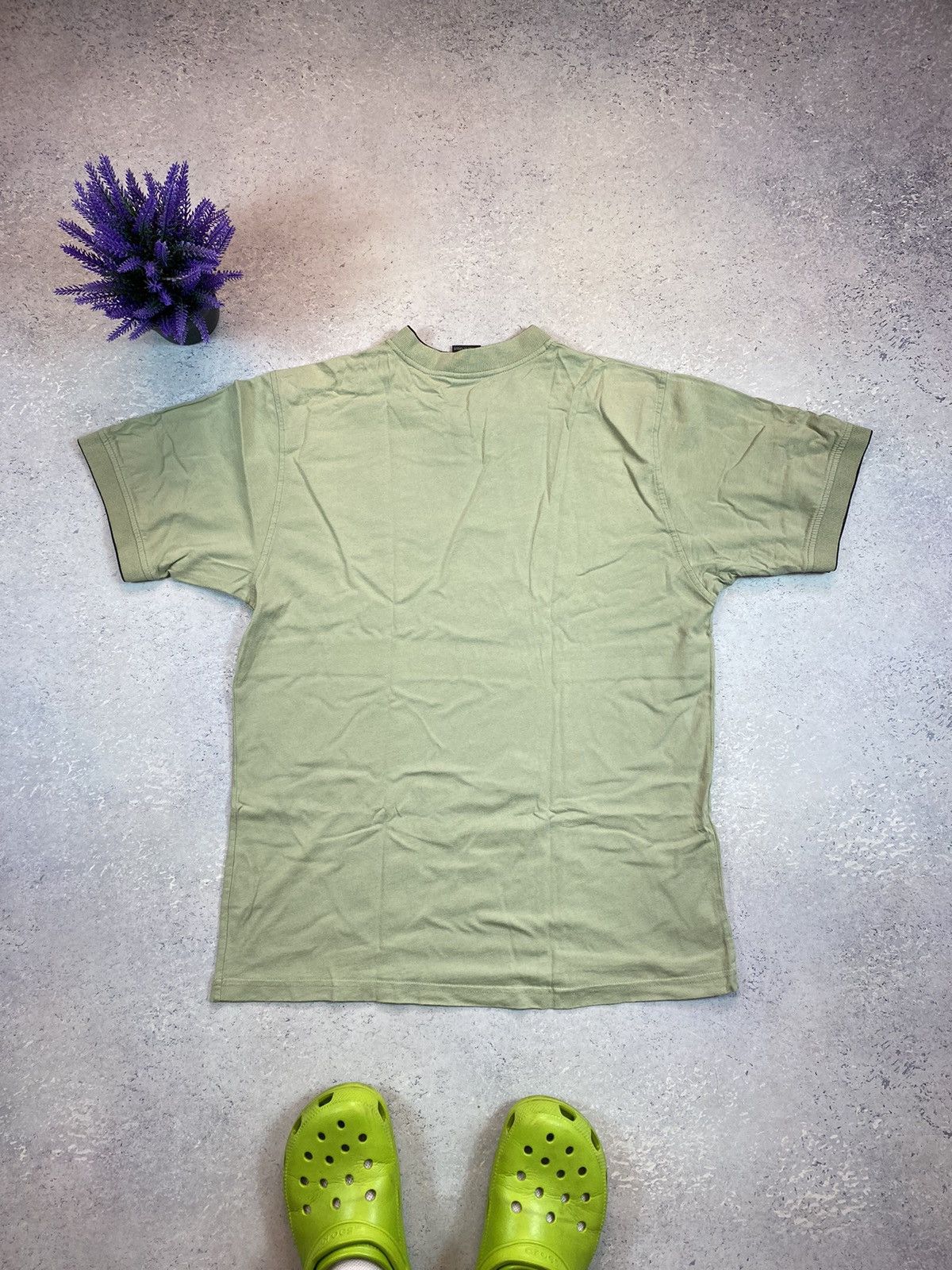 Nike × Vintage Vintage Nike Men’s Green T-Shirt With Mini Centre Logo Size US L / EU 52-54 / 3 - 3 Thumbnail