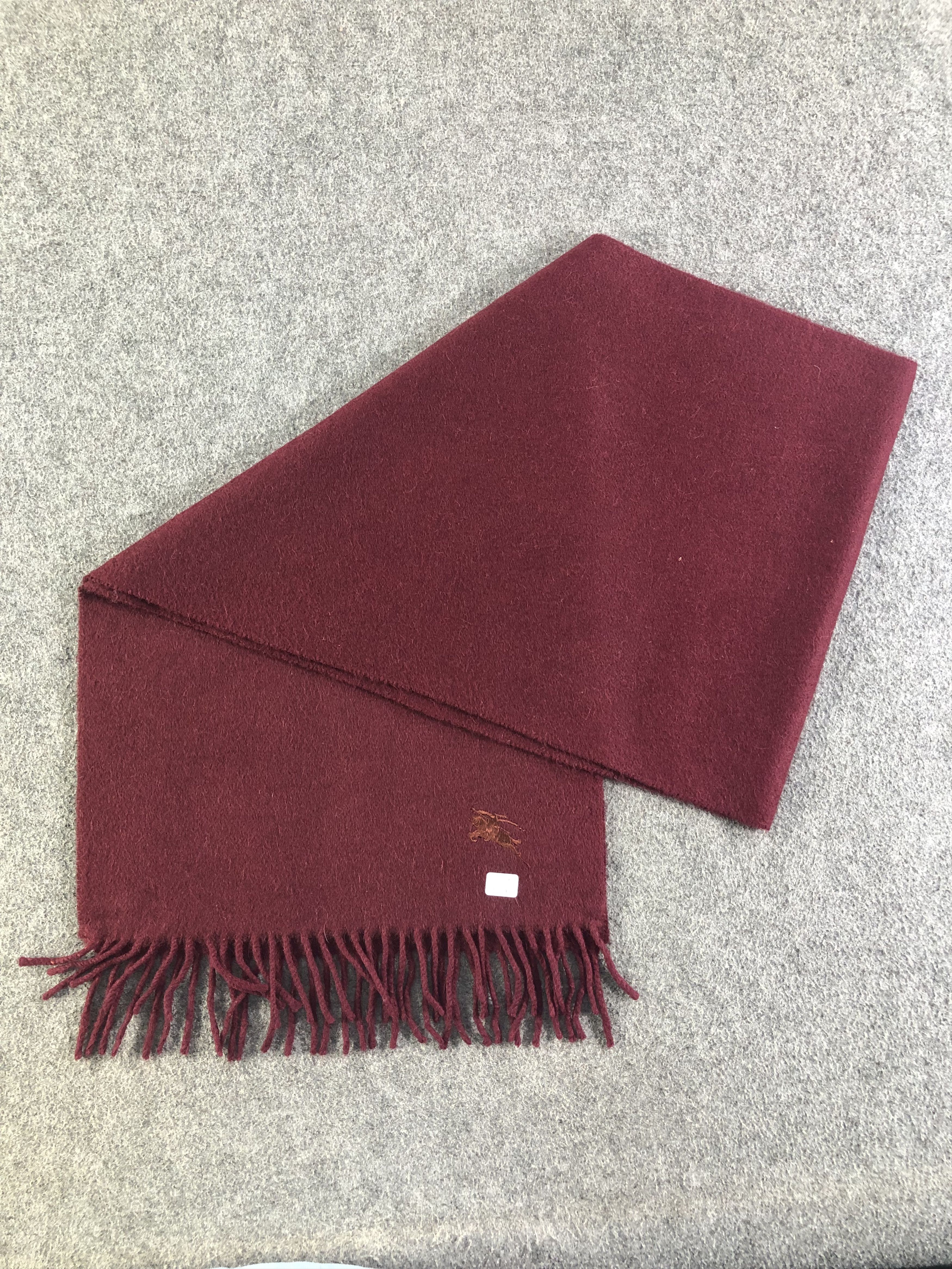 Burberry Burberry Cashmere Scarf / Muffler / Neckwear Size ONE SIZE - 6 Thumbnail