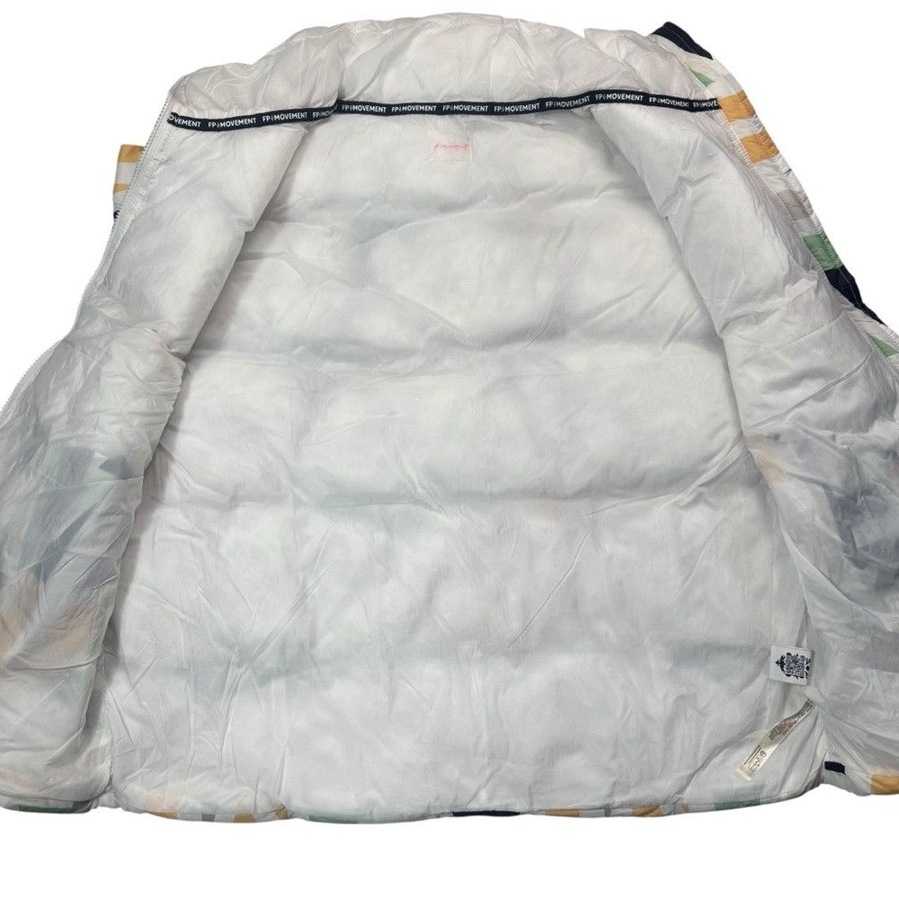 Free People NWT New Free People In A Bubble Printed Puffer Vest Size S Size S / US 4 / IT 40 - 5 Thumbnail