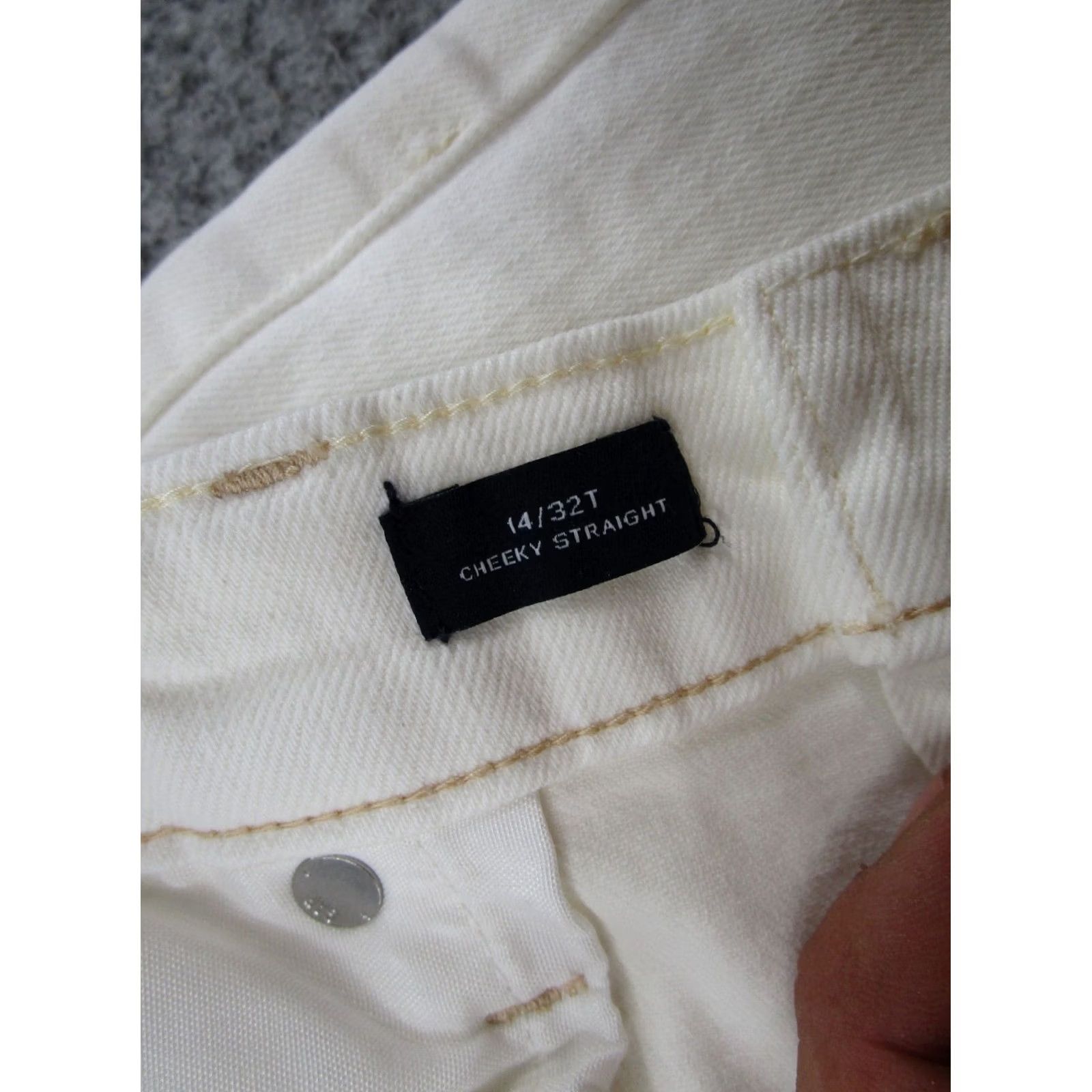 Gap Gap White Denim Jeans Straight High Rise 14/32T Jeans Women 5-Pocket Denim Cotton Vintage? No Size 36" / US 14 / IT 50 - 5 Thumbnail