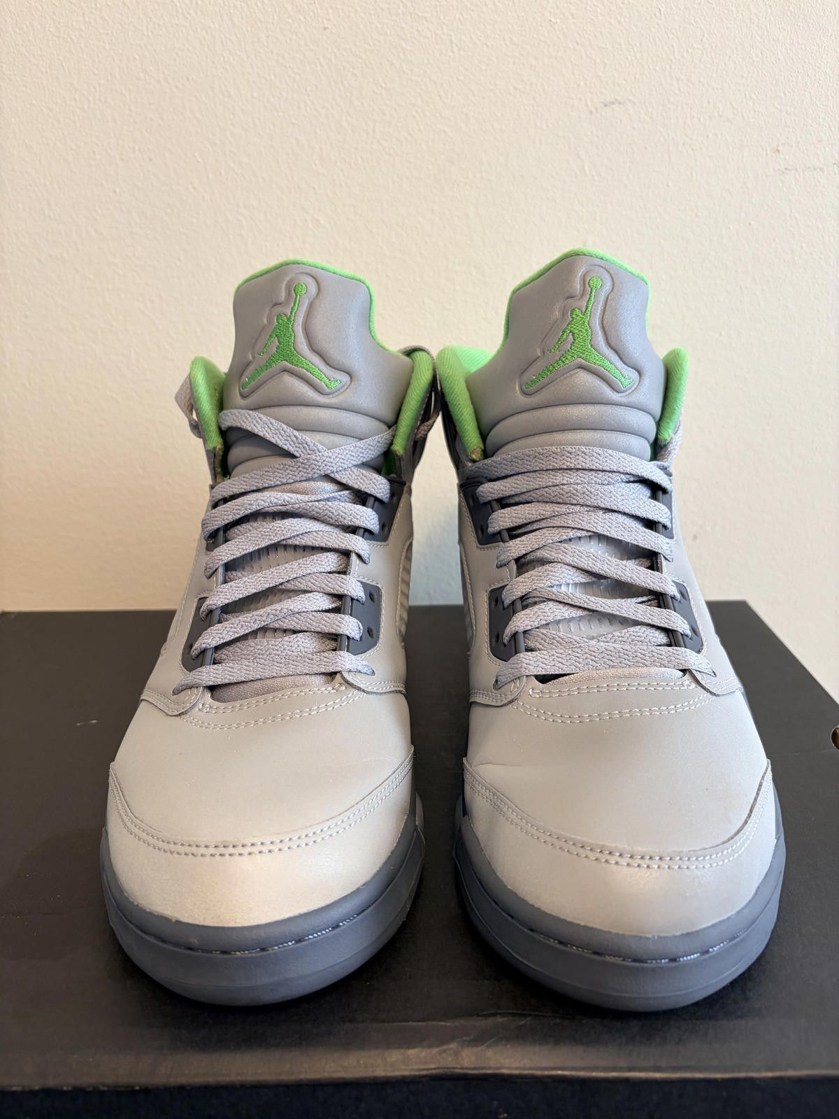 Jordan Brand Air Jordan 5 Retro Green Bean Silver/Grey Shoe (Size 10.5) Size US 10.5 / EU 43-44 - 1 Thumbnail