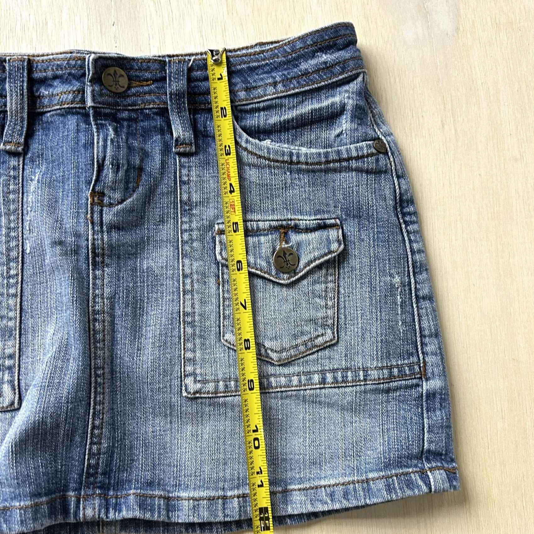 Vintage Y2K No Boundaries Skirt Juniors 3 Denim Mini Blue Rhinestone Pockets Casual Size 26" / US 2 / IT 38 - 6 Thumbnail