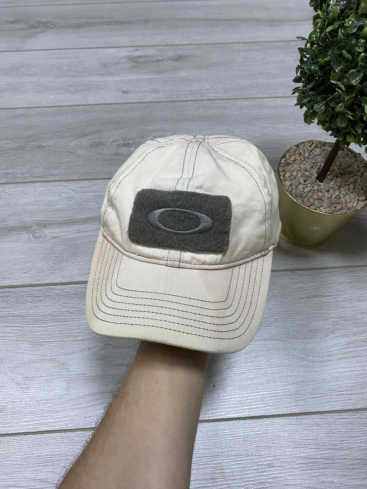 Vintage Oakley vintage big circle logo cap Size ONE SIZE - 1 Thumbnail