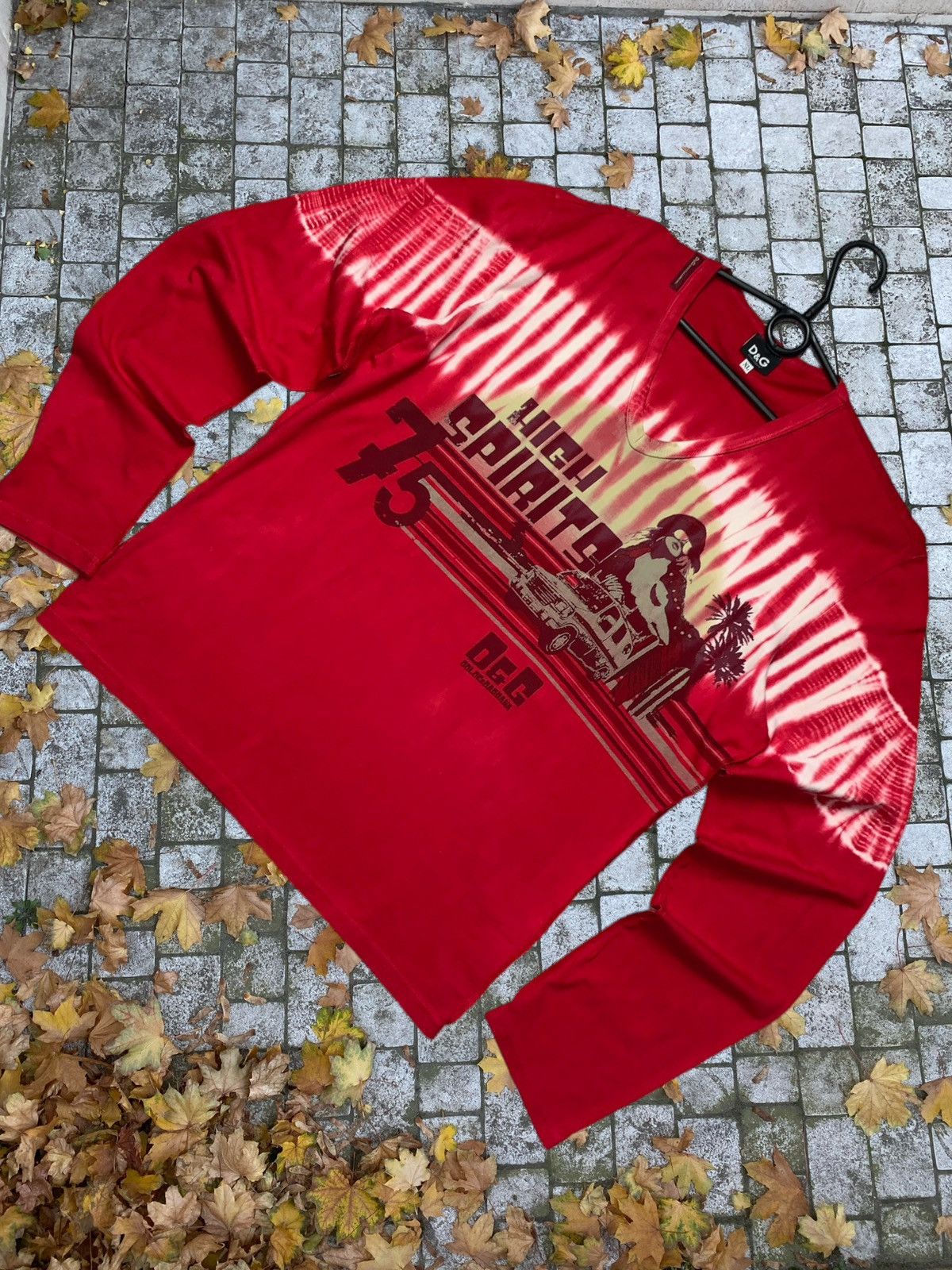 image of Dolce Gabbana Vintage Dolce & Gabbana Sweatshirt V in Red, Men's (Size Large)