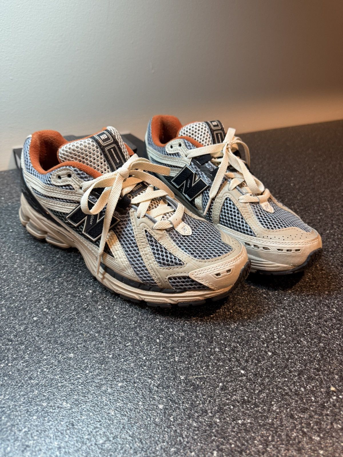 New Balance New Balance 1906R Size 9 Exclusive Blacktop Mindful Grey Size US 9 / EU 42 - 8 Thumbnail
