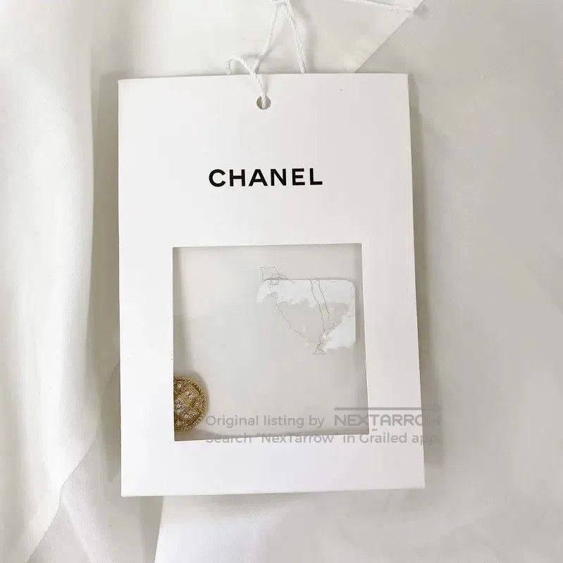 Chanel Chanel White Ruffled Cropped Shirt for Summer . Size XS / US 0-2 / IT 36-38 - 9 Thumbnail