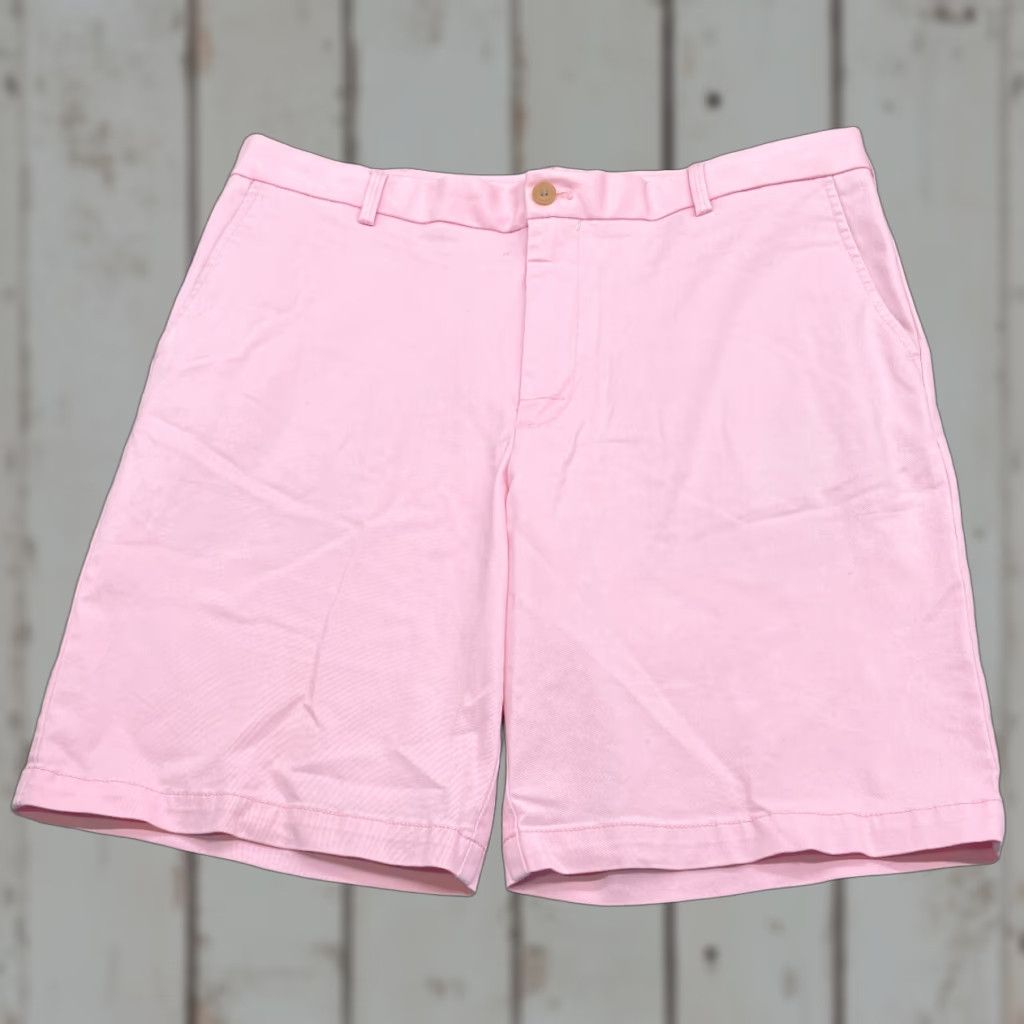 Izod IZOD Saltwater Shorts Men's 36x10 Pink Stretch Flat Front Chino Regular Cotton Spandex Womens? Size US 36 / EU 52 - 1 Thumbnail