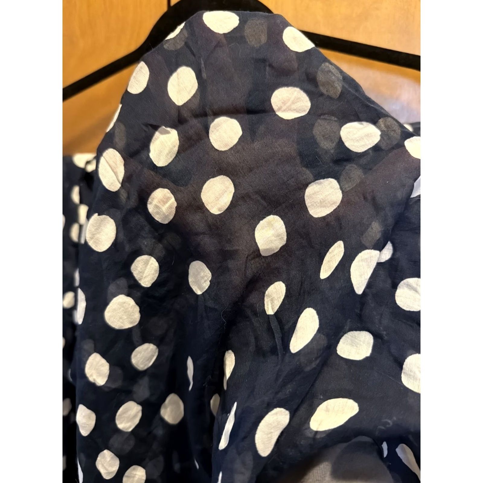Vintage VINTAGE? No. Manila Grace Square Scarf Blue White Dots 54x54 Silk Blend Cotton Blend Knit Made In Italy Women Square Scarf Bohemian Beach Italy Women Size ONE SIZE - 5 Thumbnail