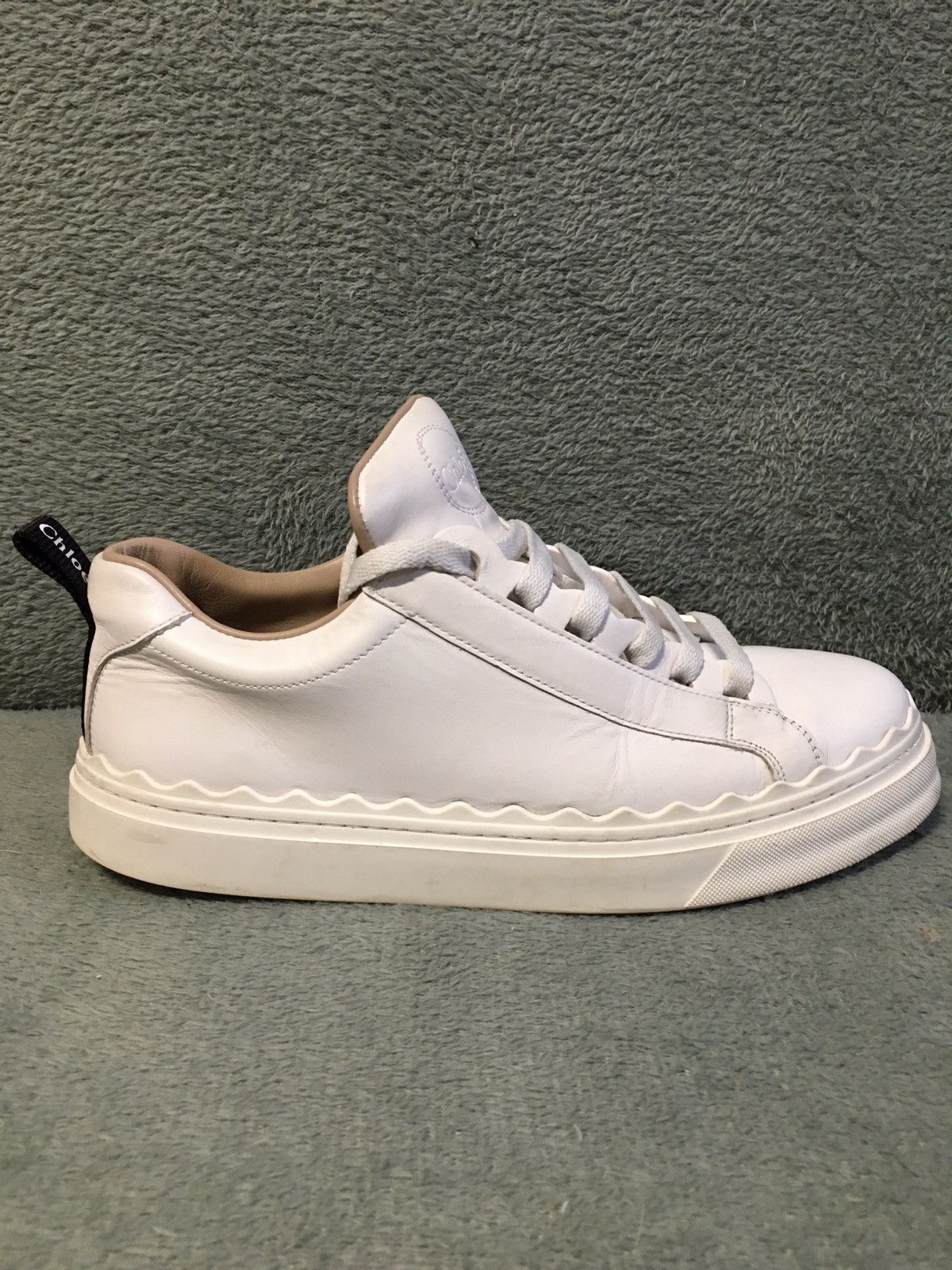 Chloé Lauren Scalloped Lace-up Sneakers White Leather EU 40