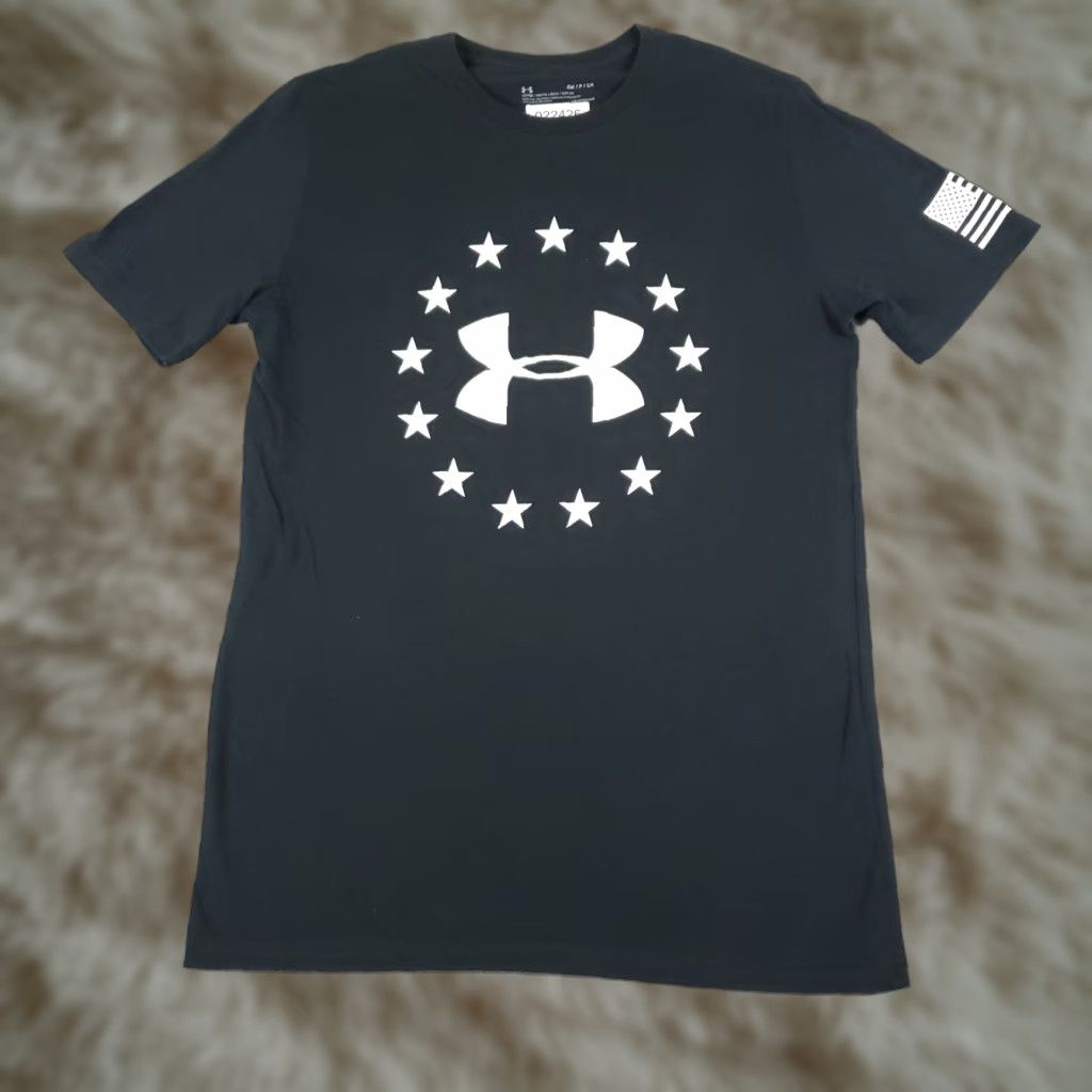 Under Armour Under Armour T-Shirt Mens Small Black UA Stars Short Sleeve Adult Crew Neck Cotton Blendlogo Vintage: No Size US S / EU 44-46 / 1 - 1 Thumbnail
